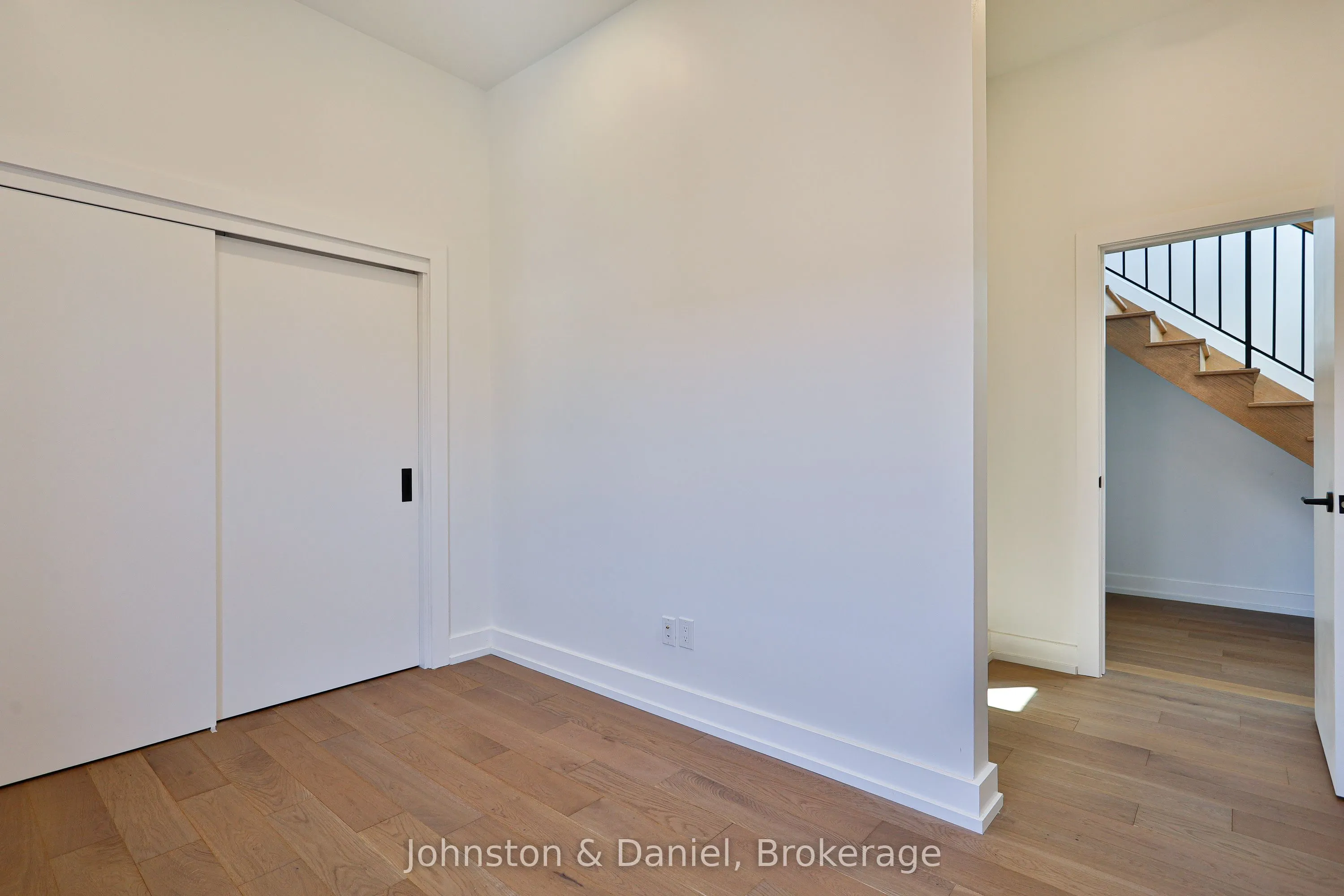 314 Lonsdale Road #7