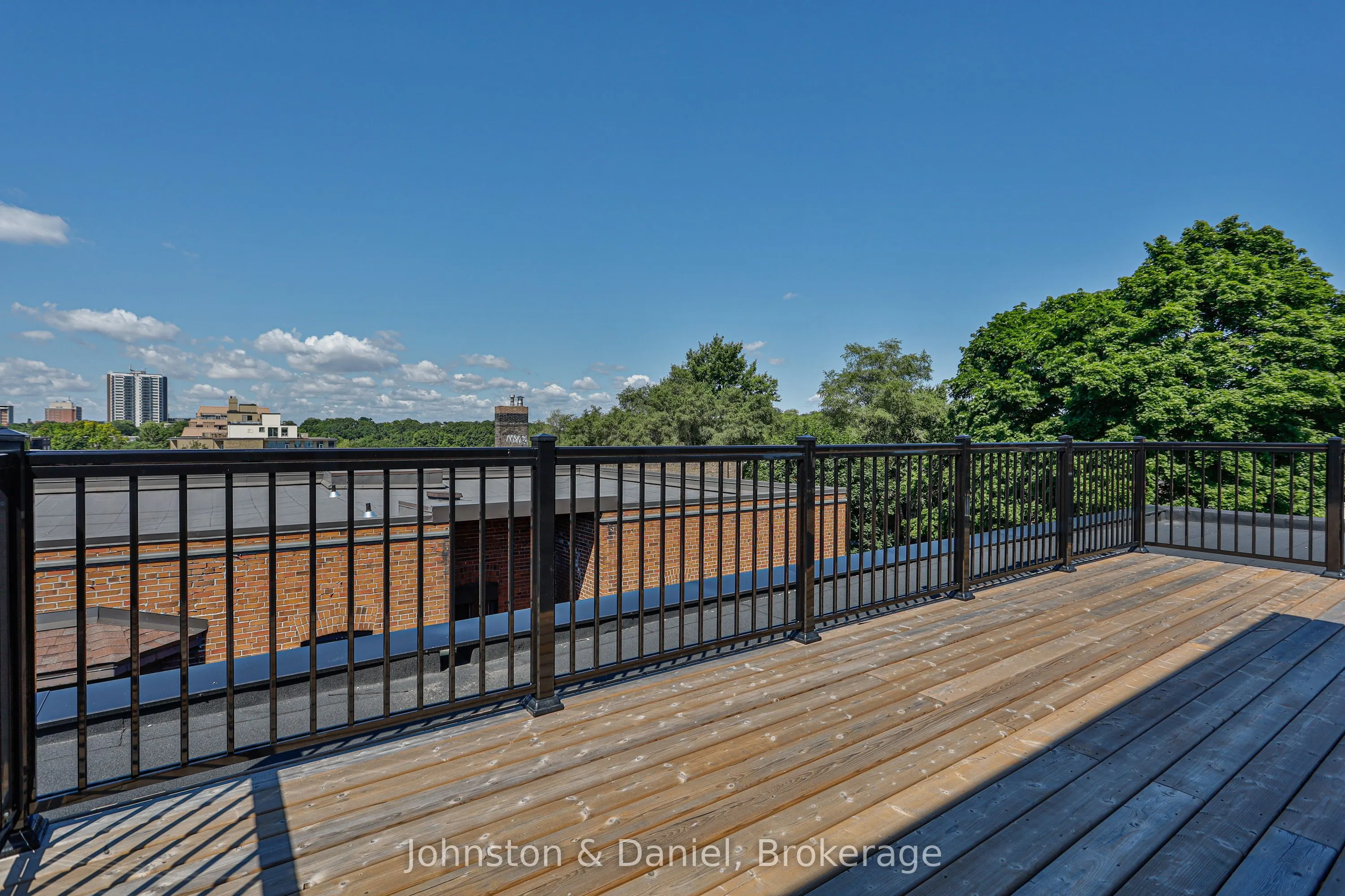 314 Lonsdale Road #7