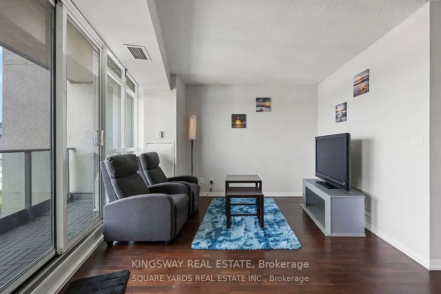 209 Fort York Boulevard #1062