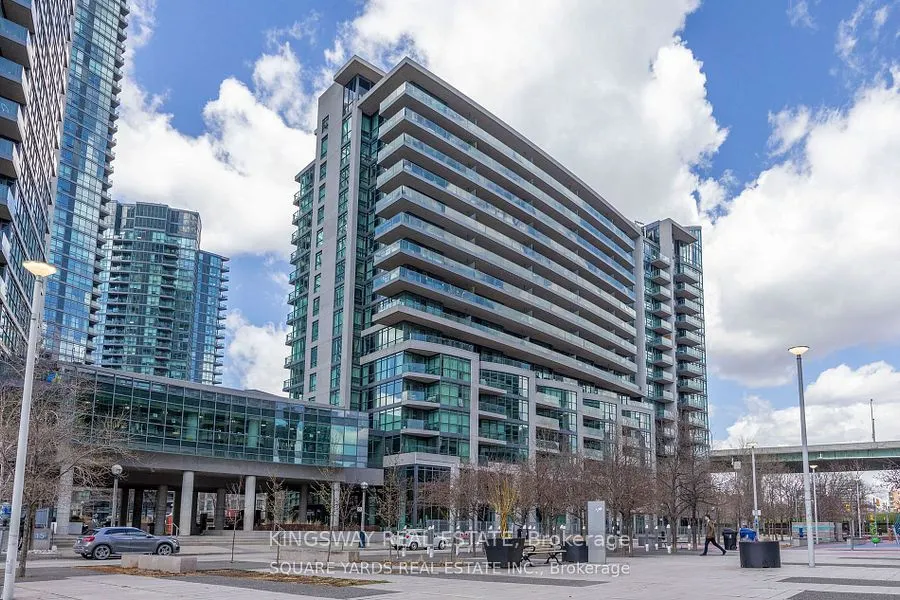 209 Fort York Boulevard #1062