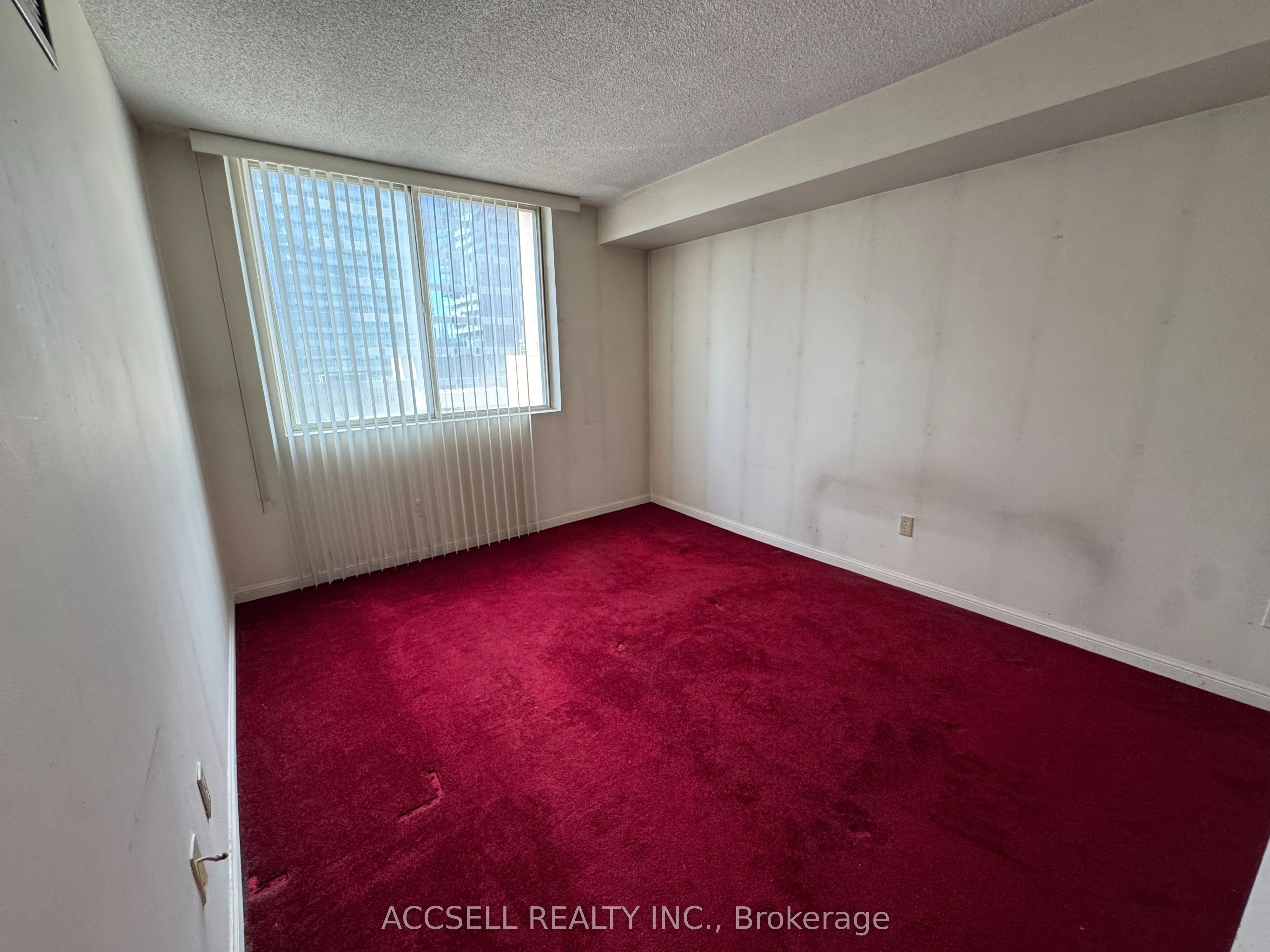 25 Grenville Street #1906