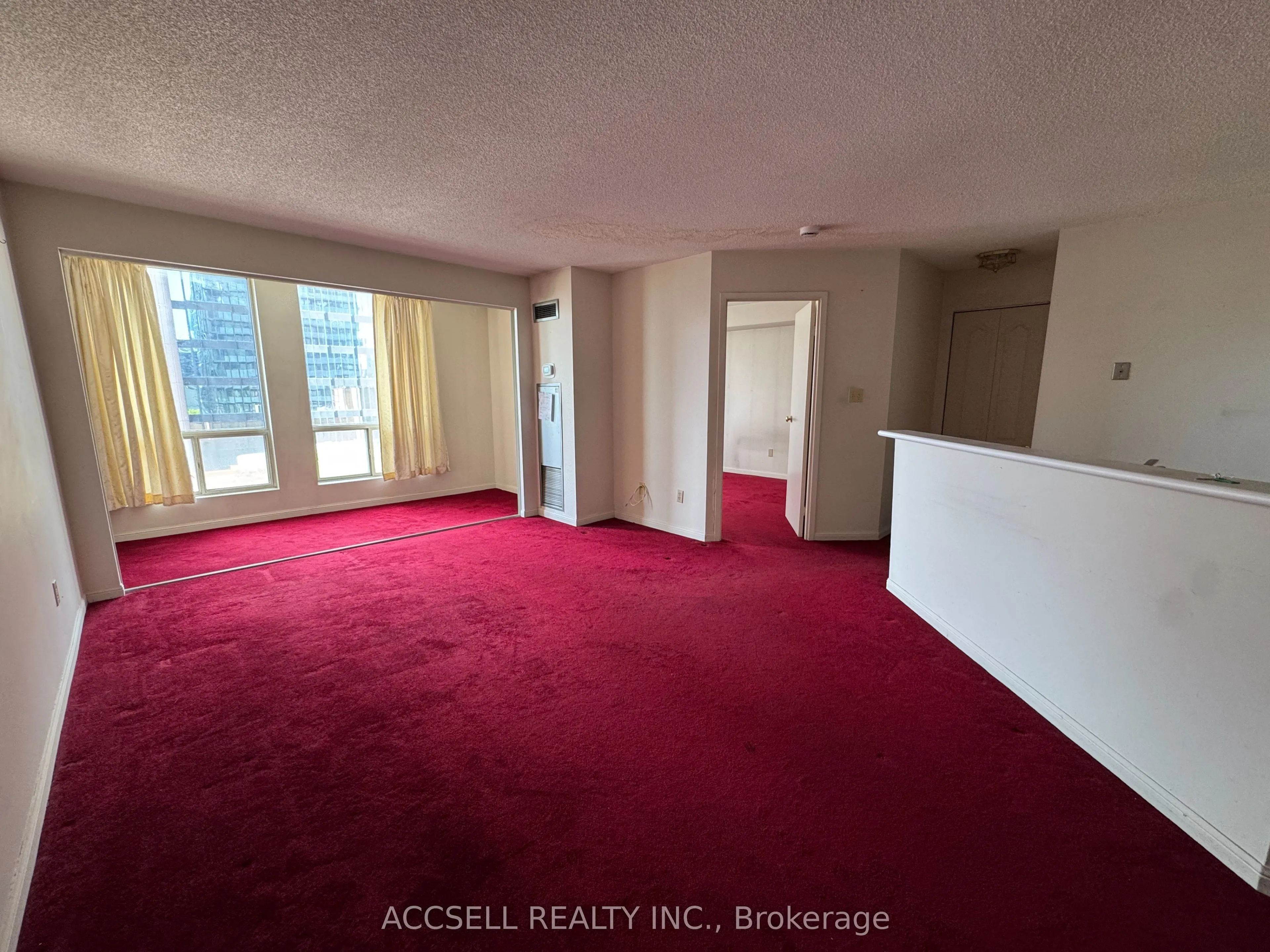 25 Grenville Street #1906