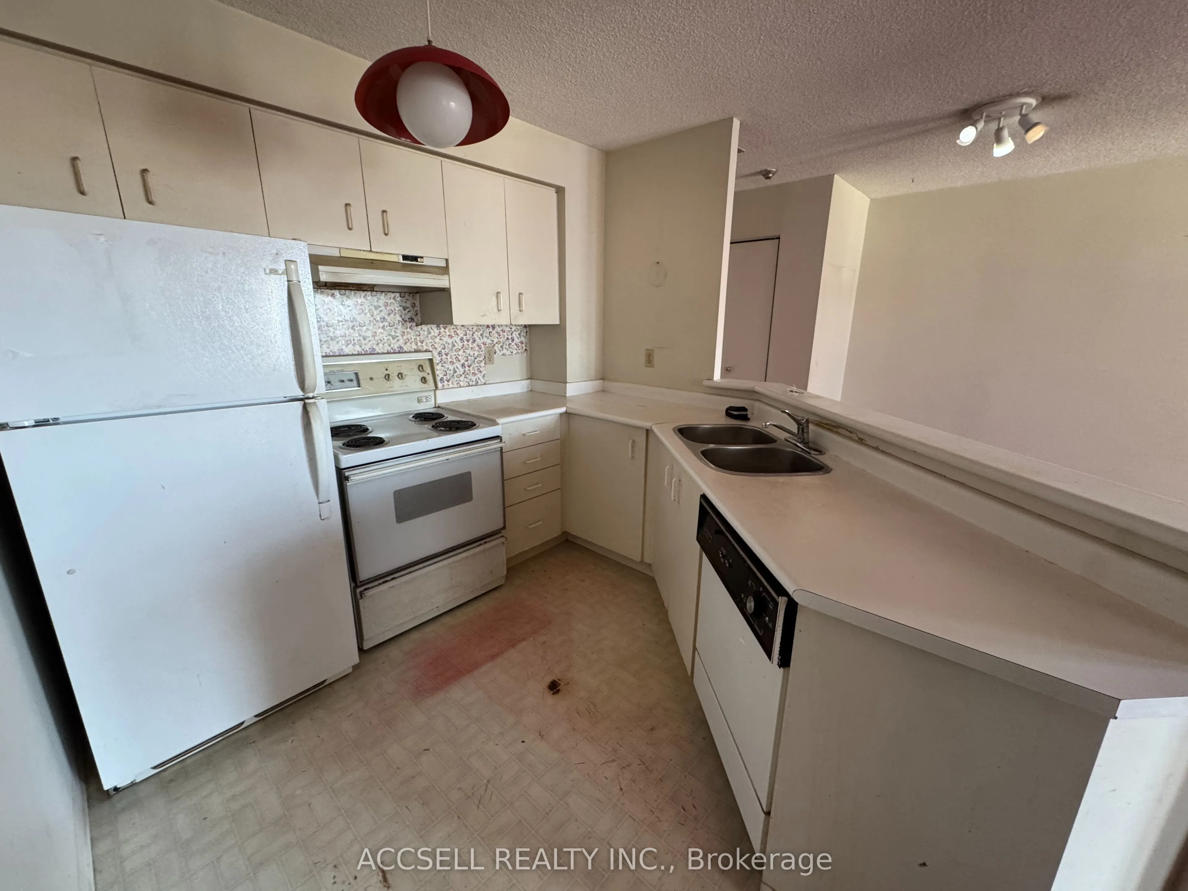 25 Grenville Street #1906