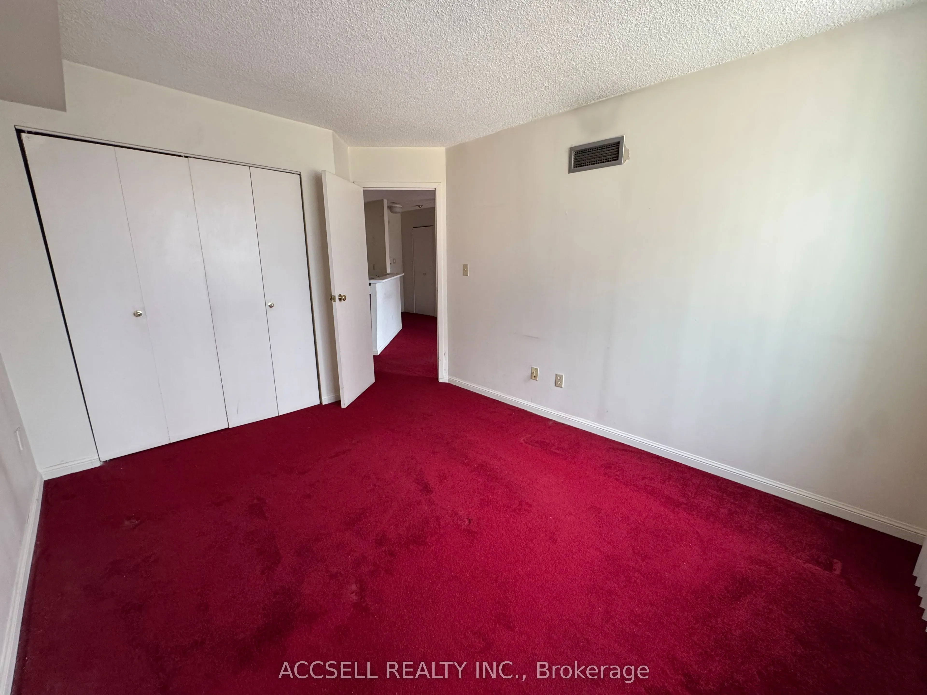 25 Grenville Street #1906