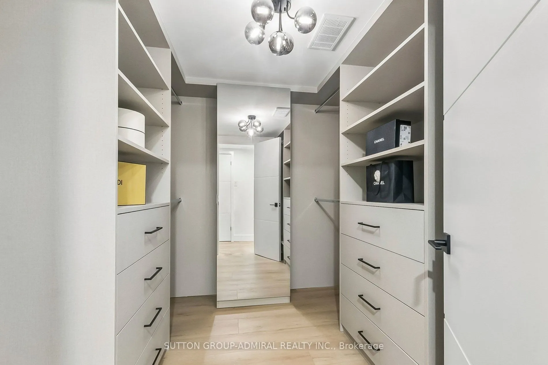 3900 Yonge Street #301