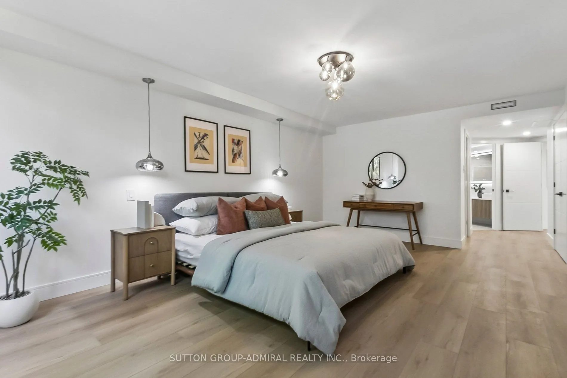 3900 Yonge Street #301