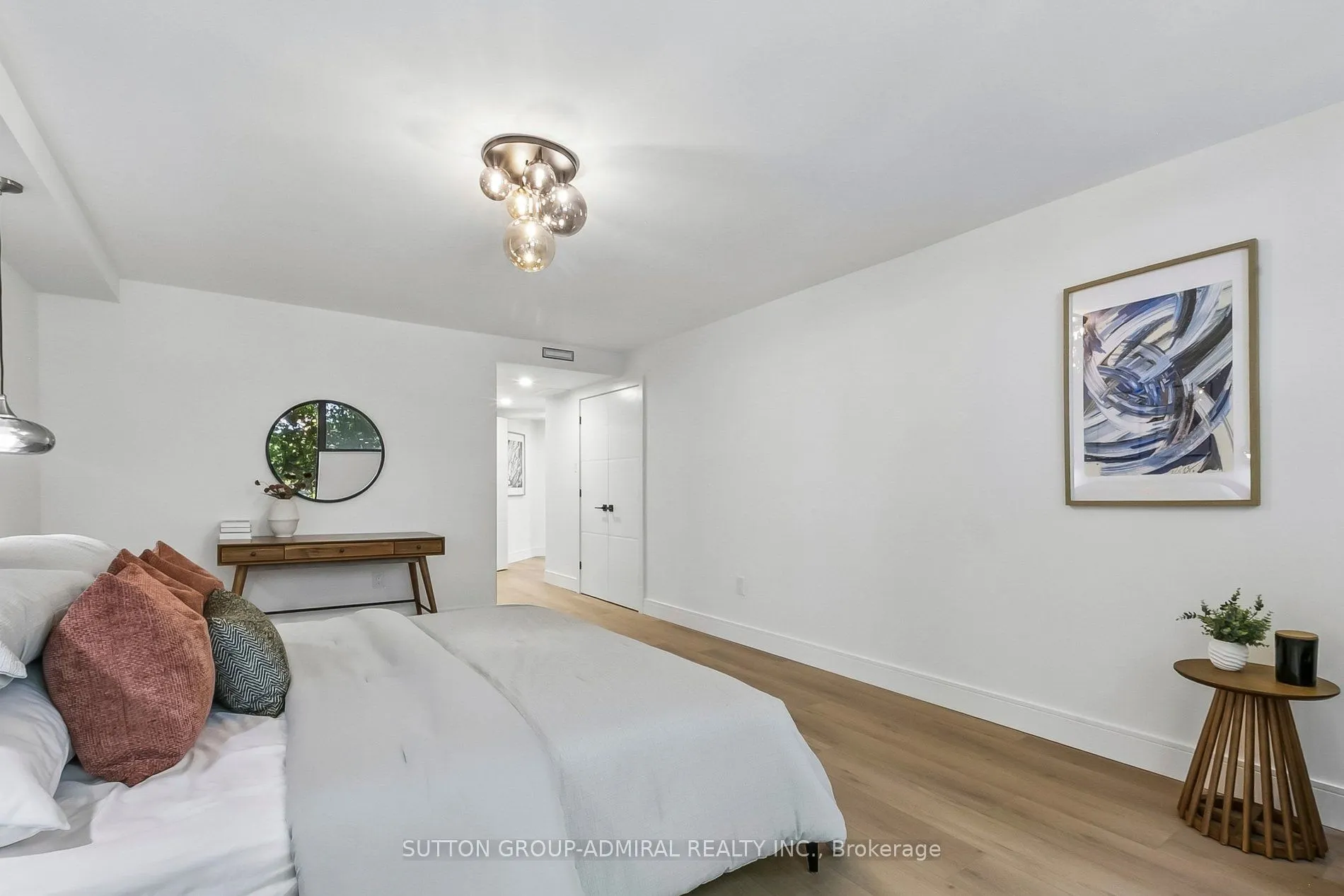 3900 Yonge Street #301