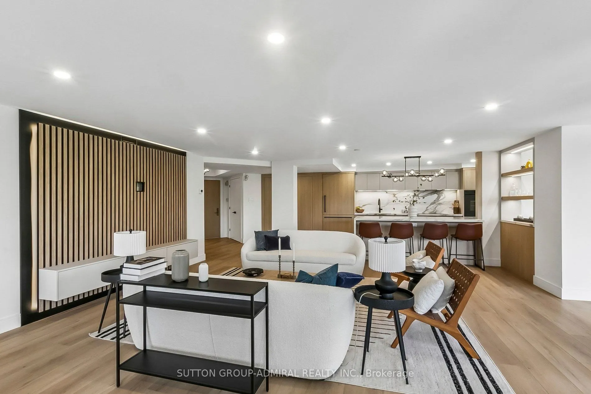 3900 Yonge Street #301
