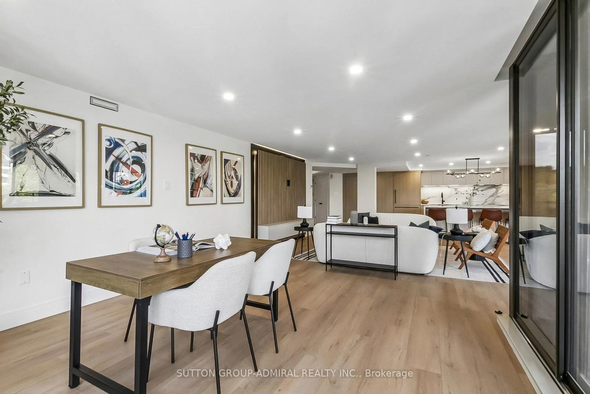 3900 Yonge Street #301