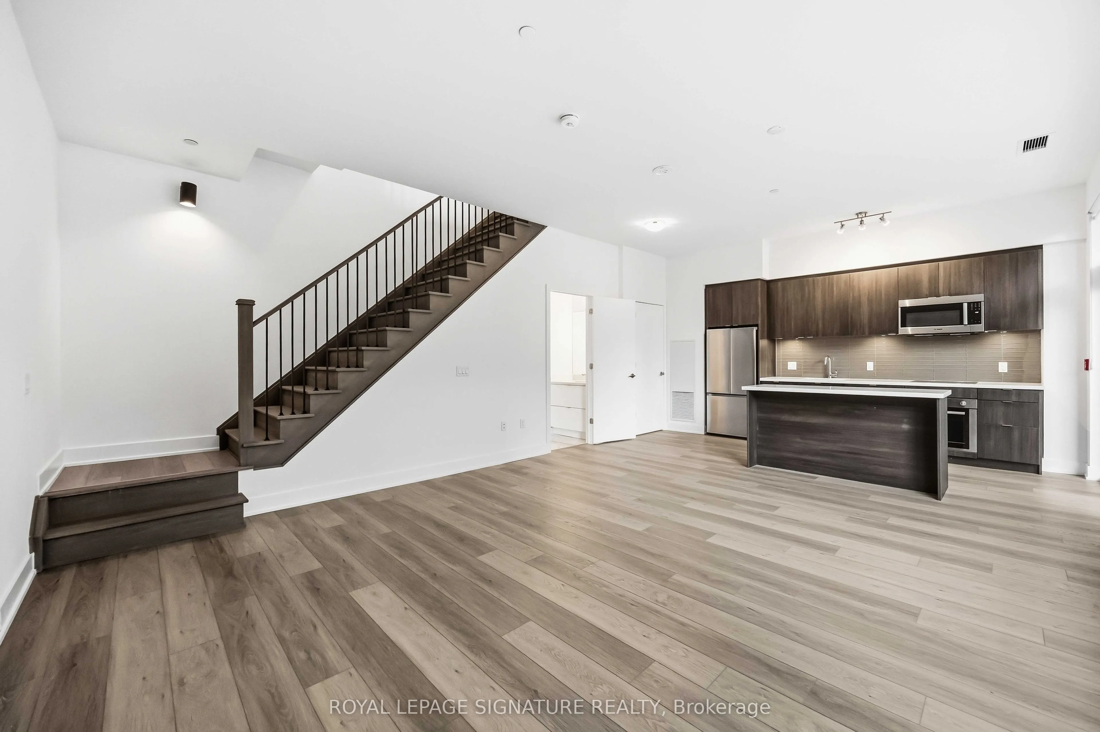 2 Teagarden Court N #102