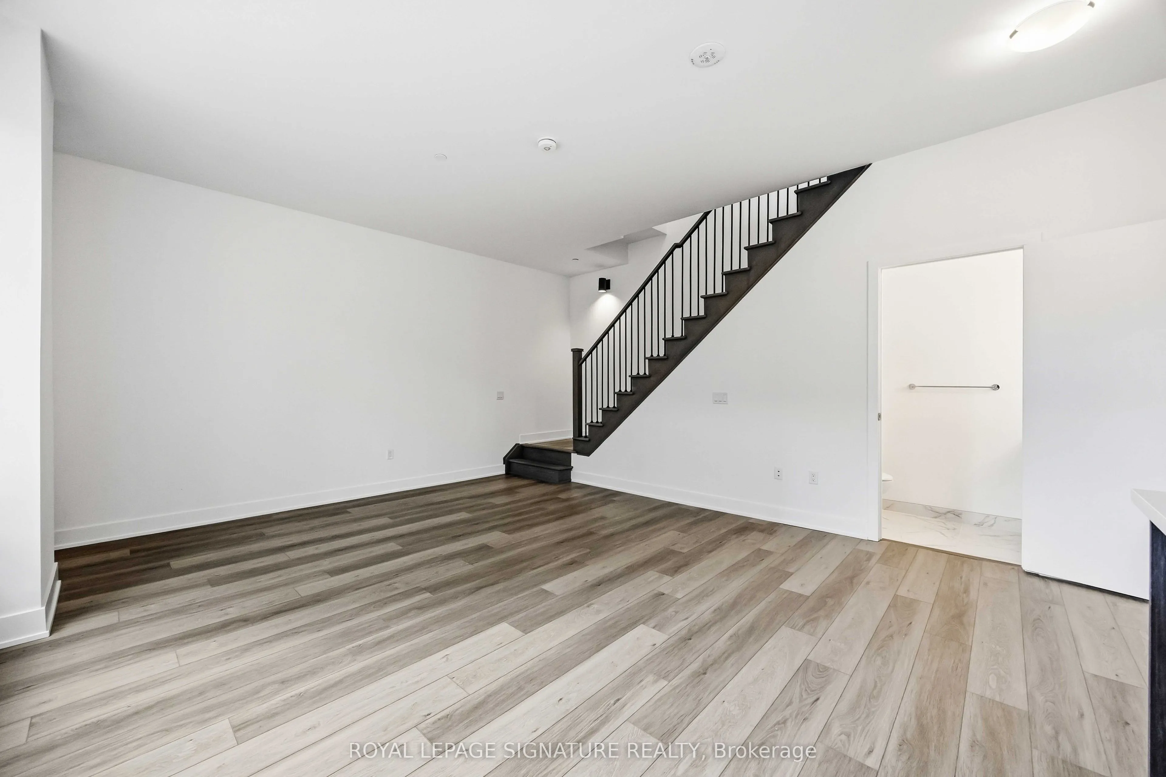 2 Teagarden Court N #102