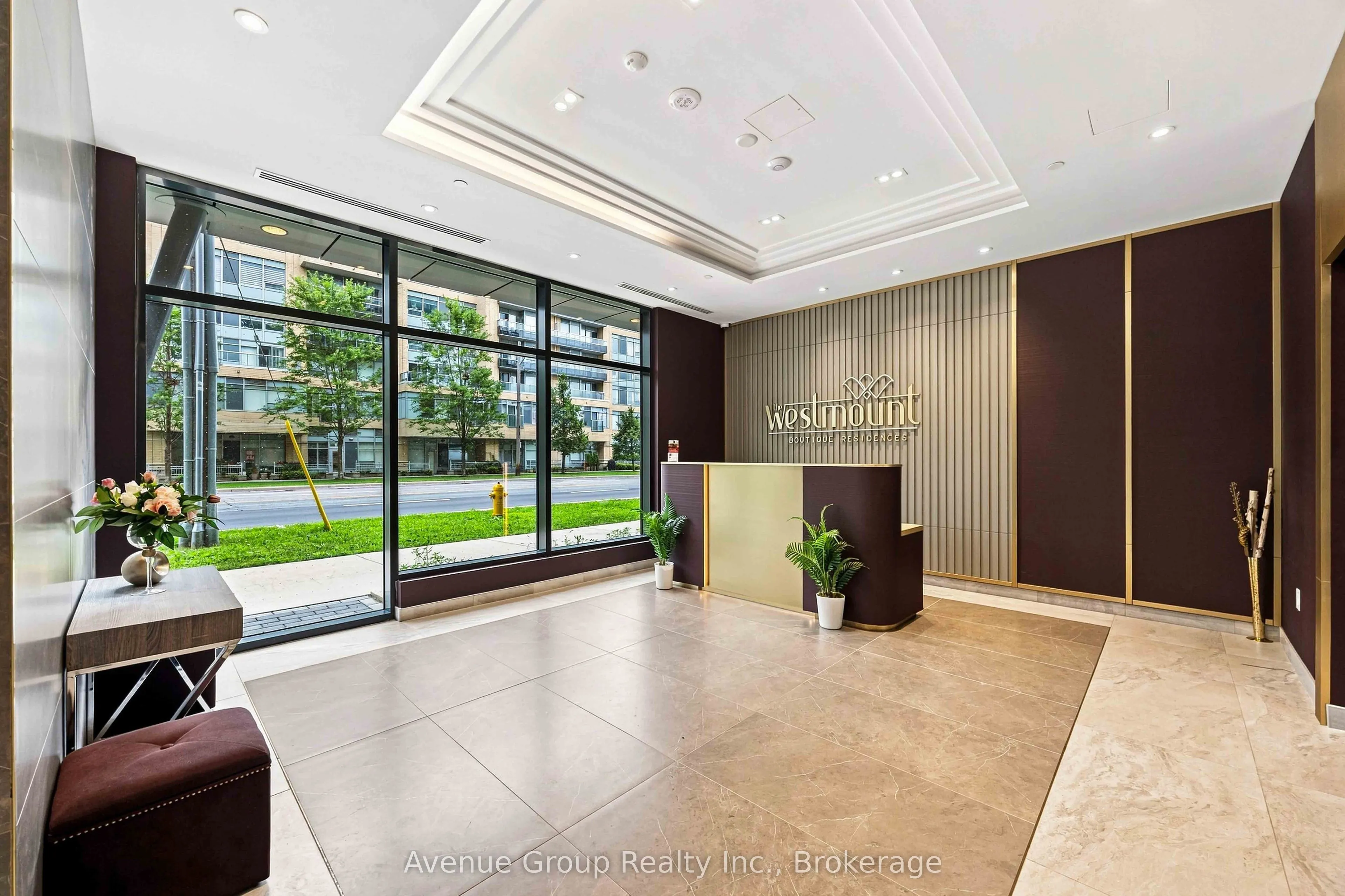 700 Sheppard Avenue W #409
