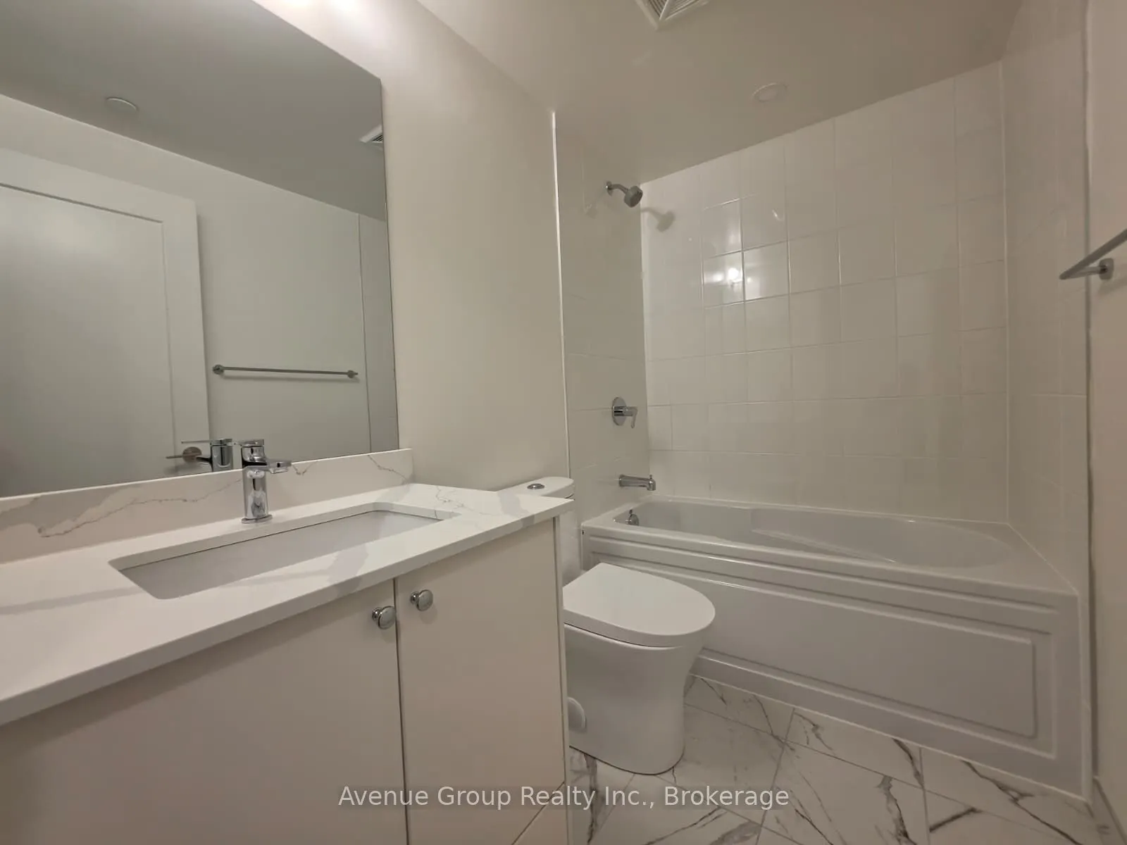 700 Sheppard Avenue W #409