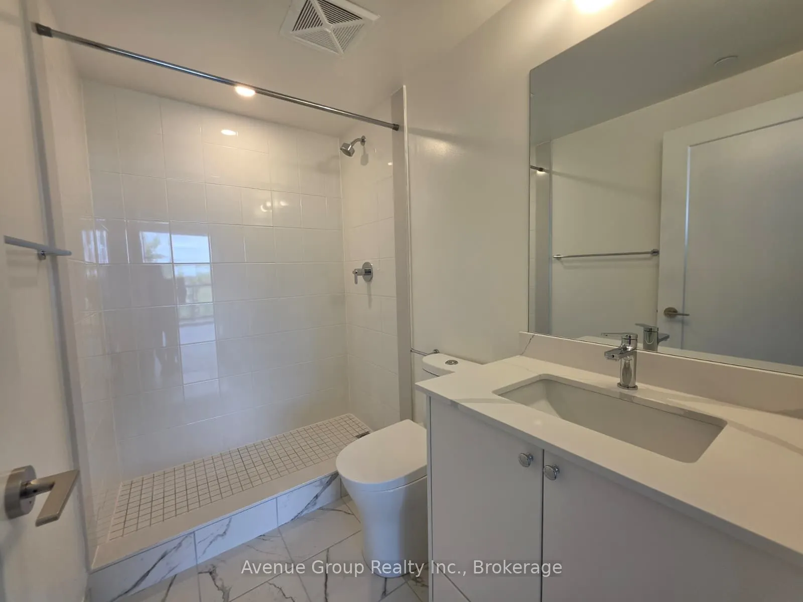 700 Sheppard Avenue W #409