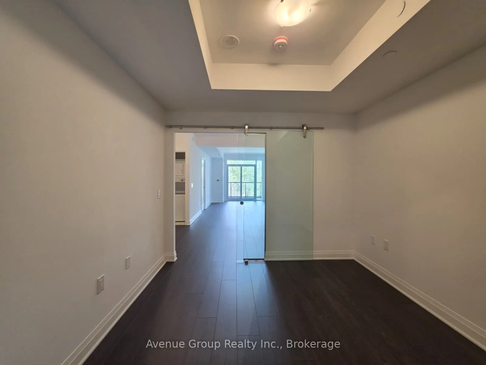 700 Sheppard Avenue W #409