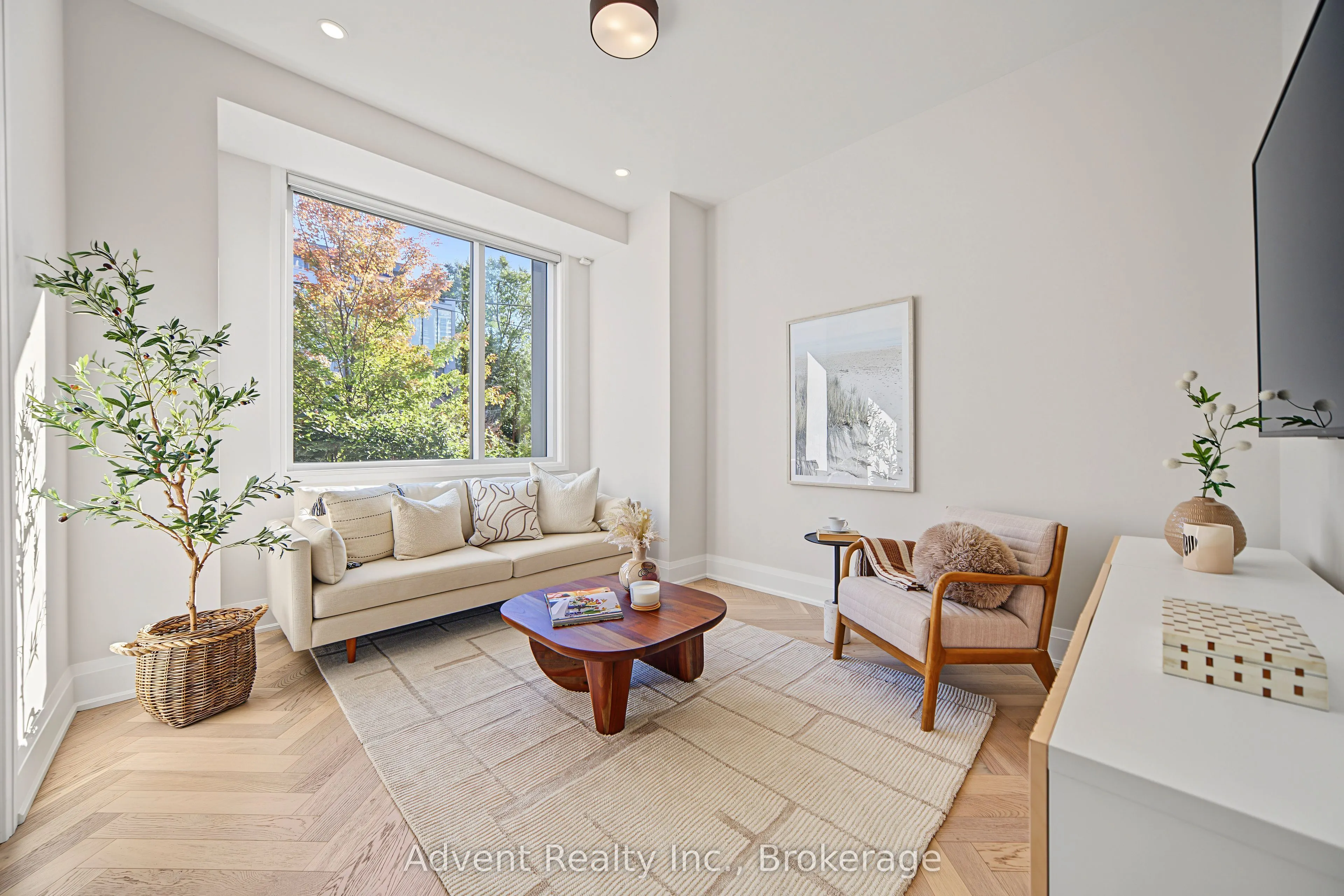 18 Greenbriar Road #3