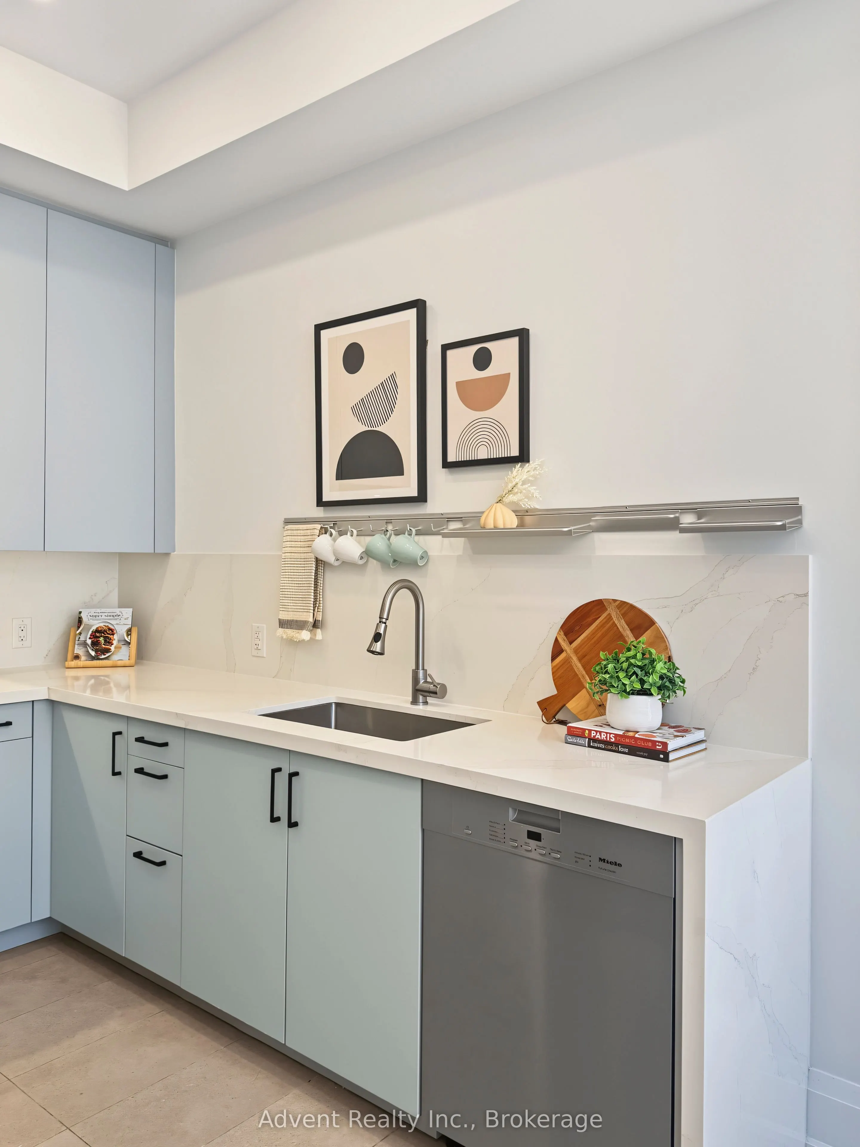 18 Greenbriar Road #3