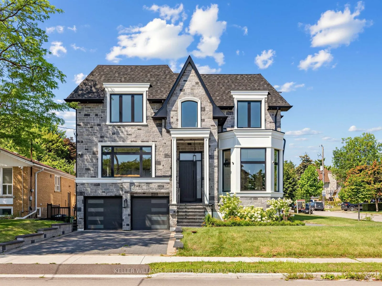 35 Lloydminster Crescent