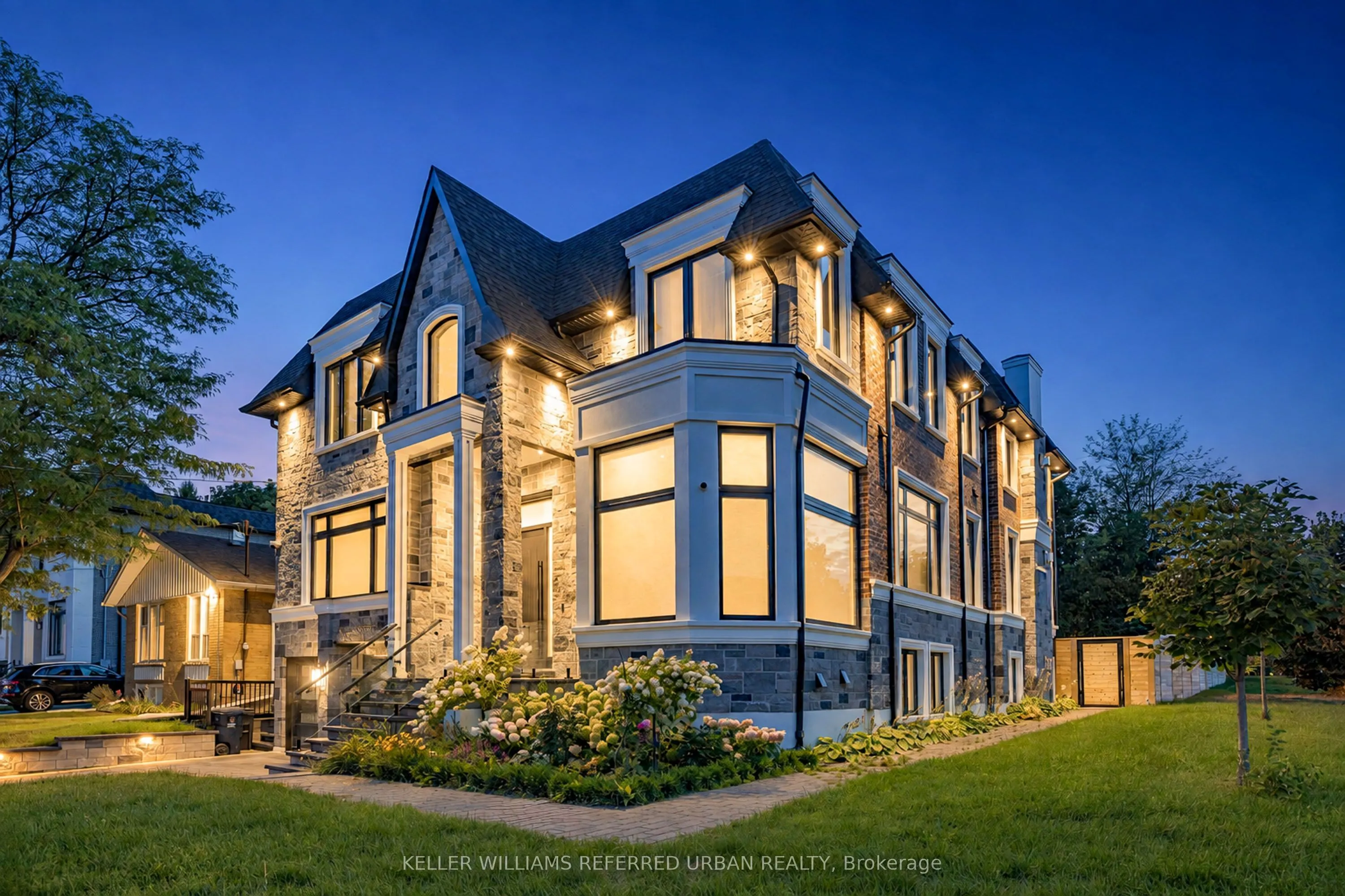 35 Lloydminster Crescent