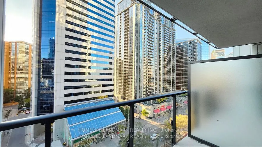 4955 YONGE Street #809