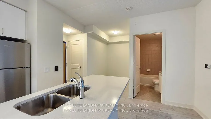 4955 YONGE Street #809