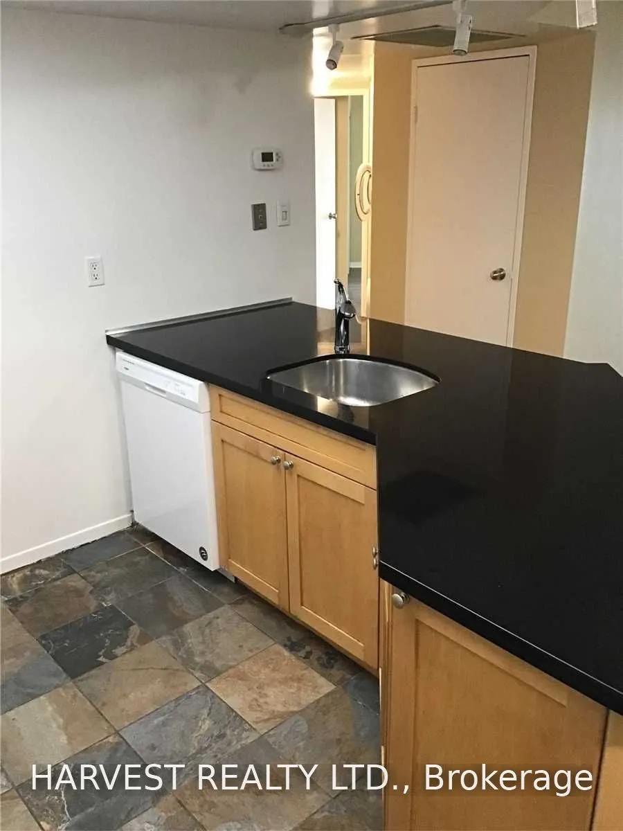 1001 Bay Street #1715