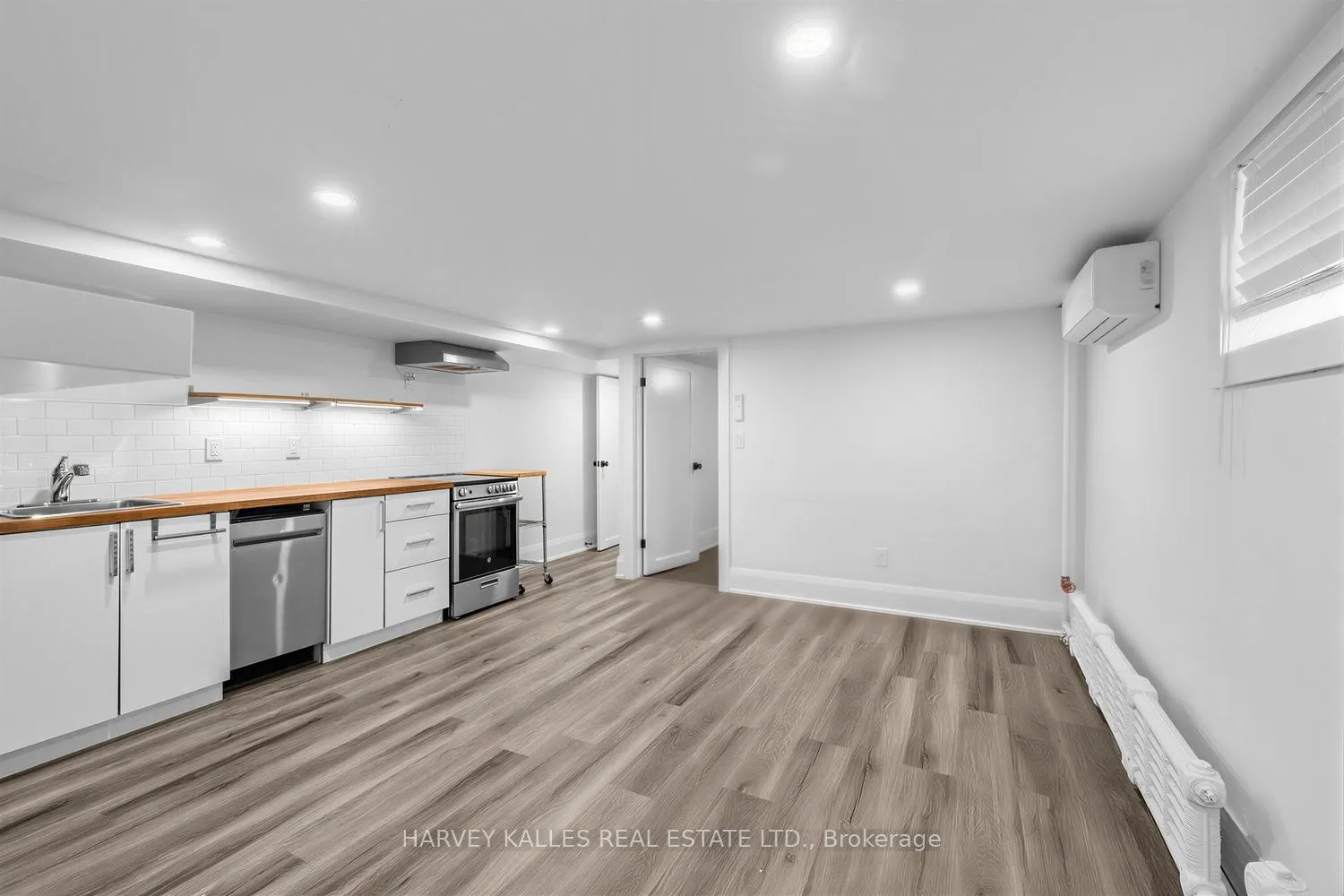 61 Appleton Avenue