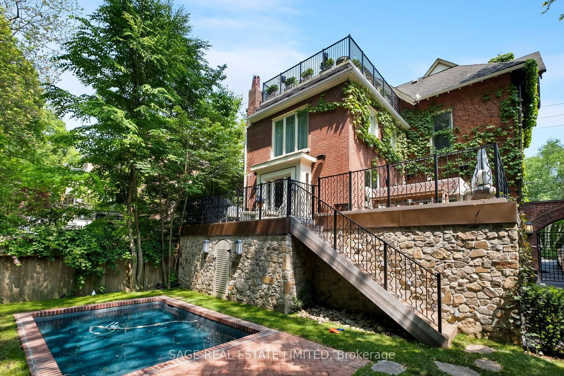 104 Park Road