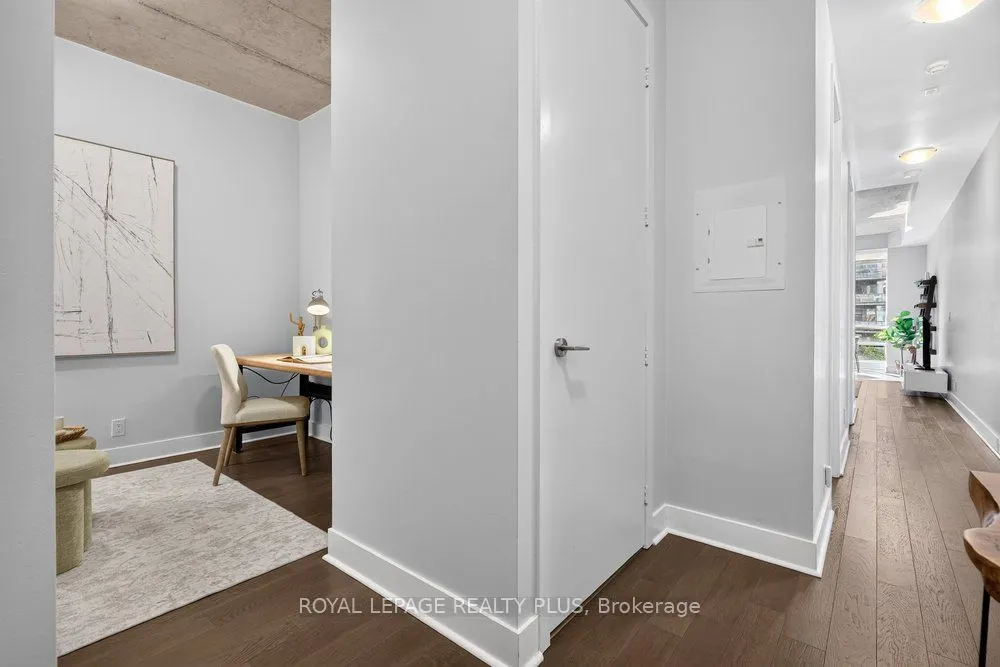 399 Adelaide Street W #509