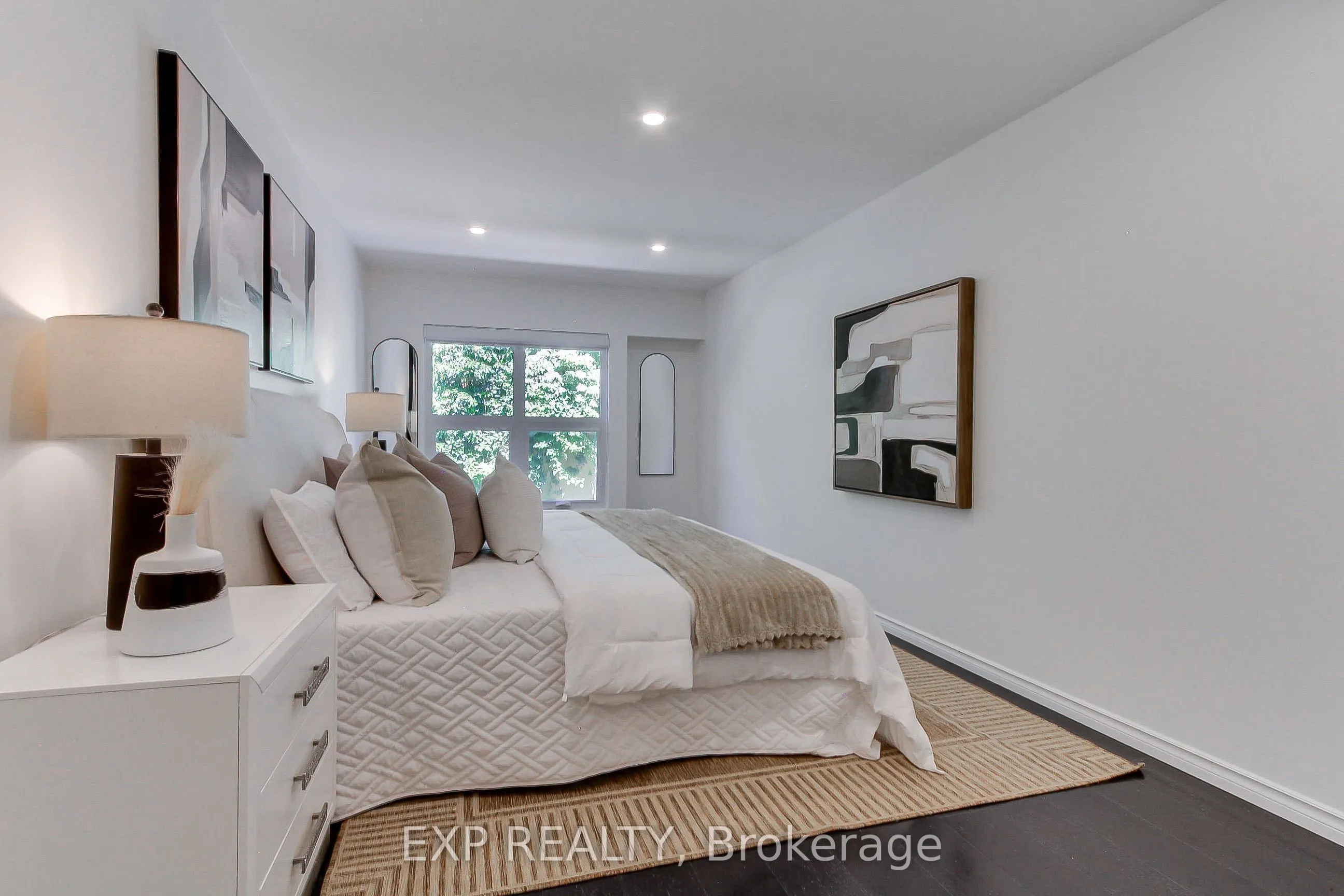 306 Sackville Street #4