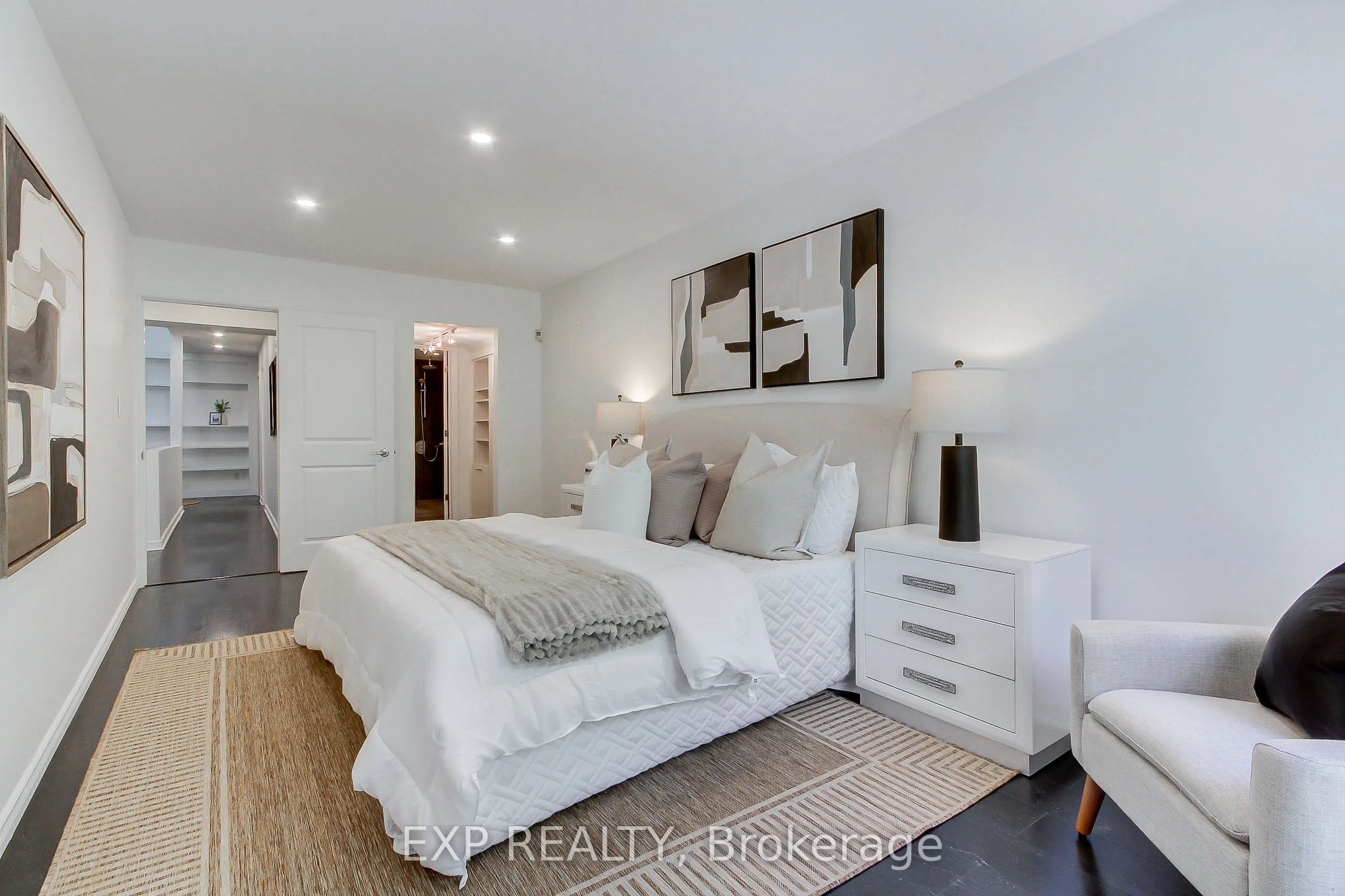 306 Sackville Street #4