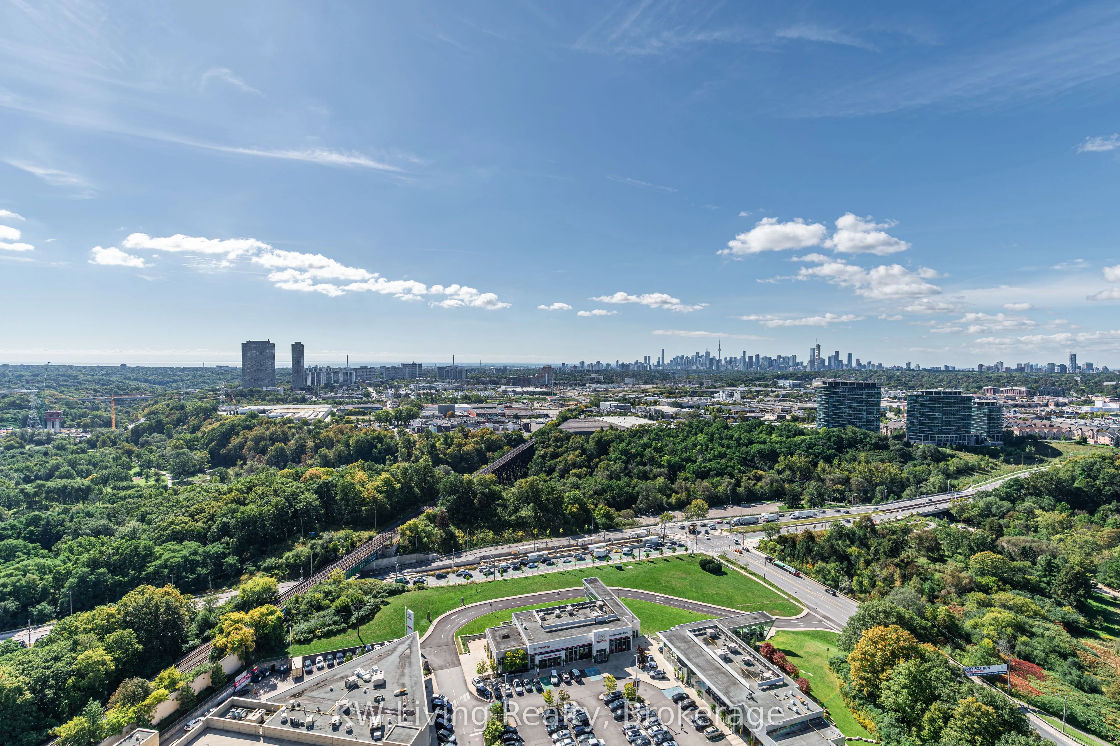 20 Inn On The Park Drive #PH33
