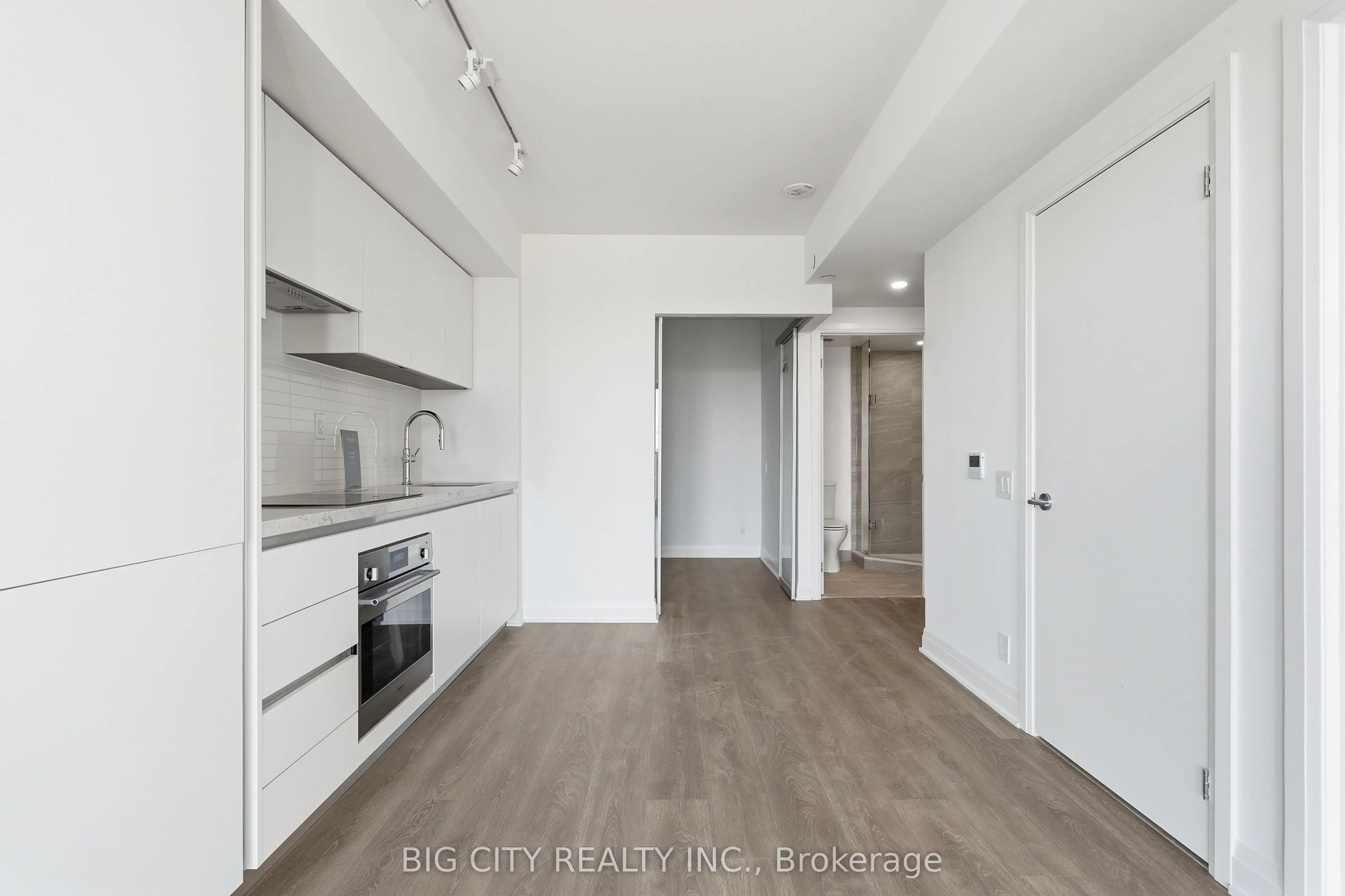 25 Frederick Todd Way #1611