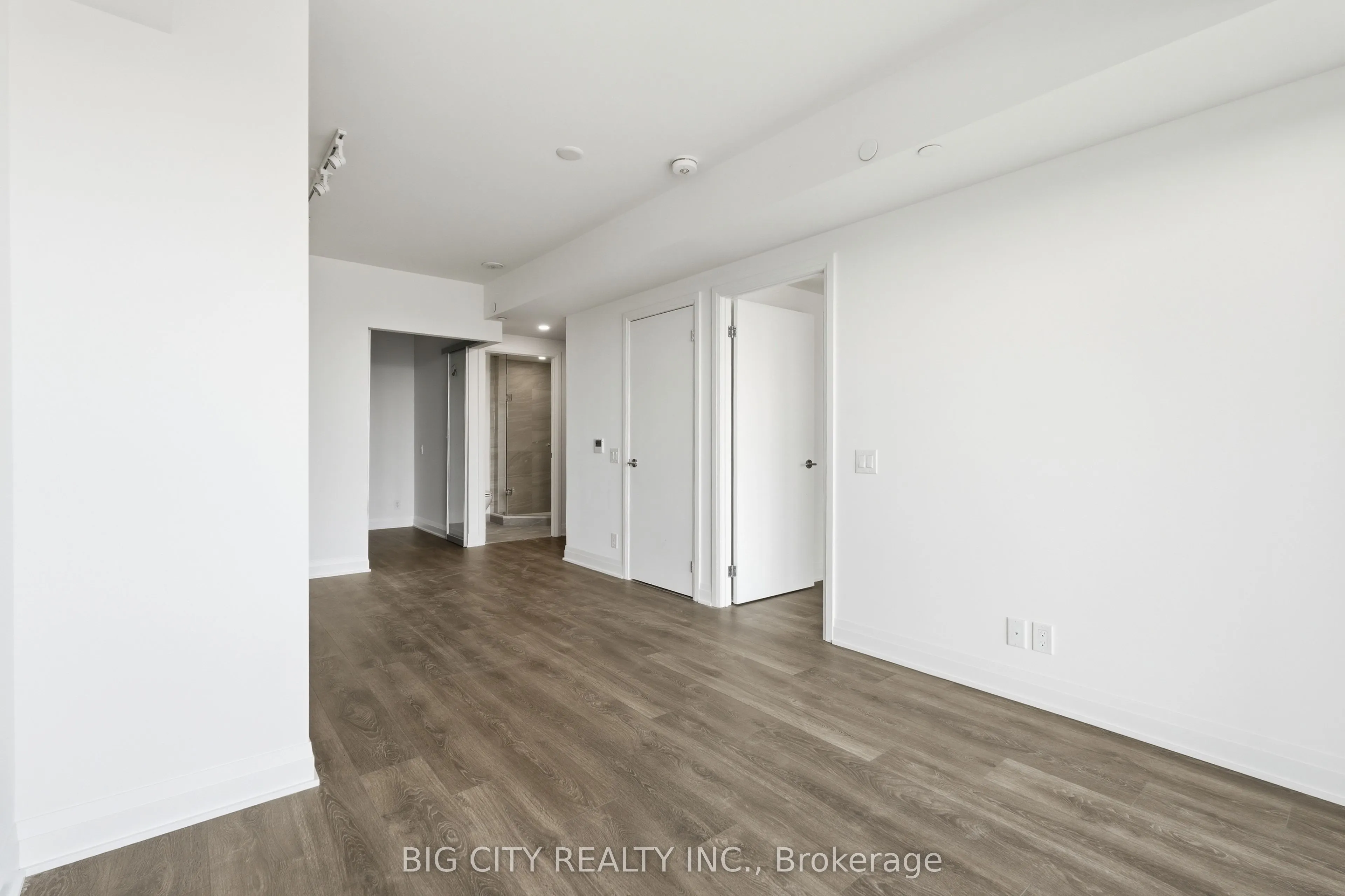 25 Frederick Todd Way #1611