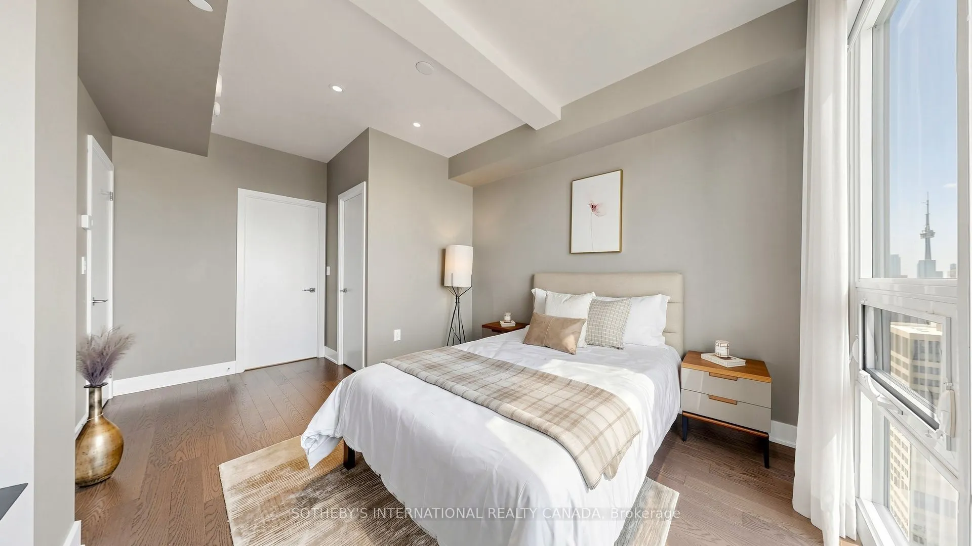955 Bay Street #3807