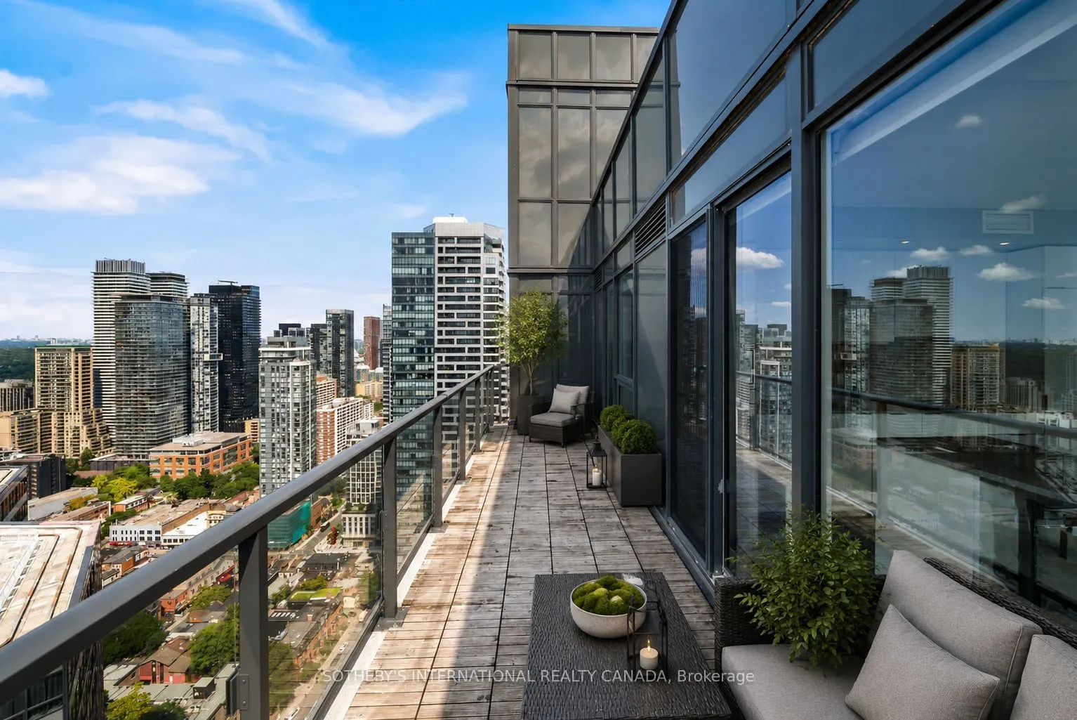 955 Bay Street #3807