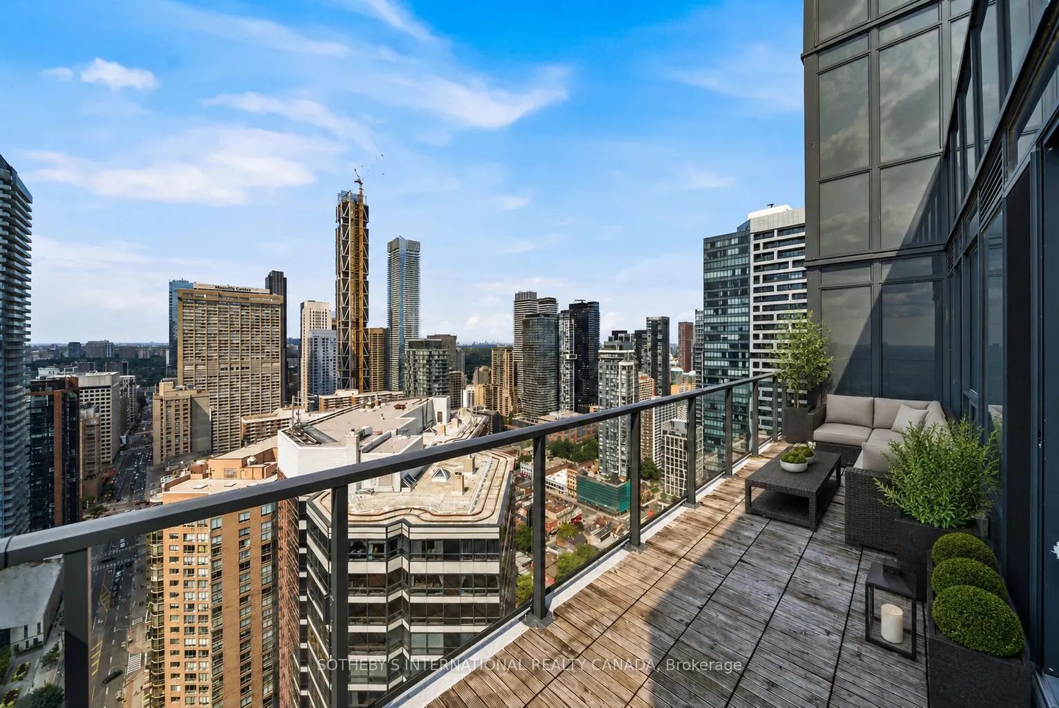 955 Bay Street #3807