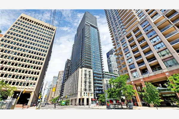 955 Bay Street #3807