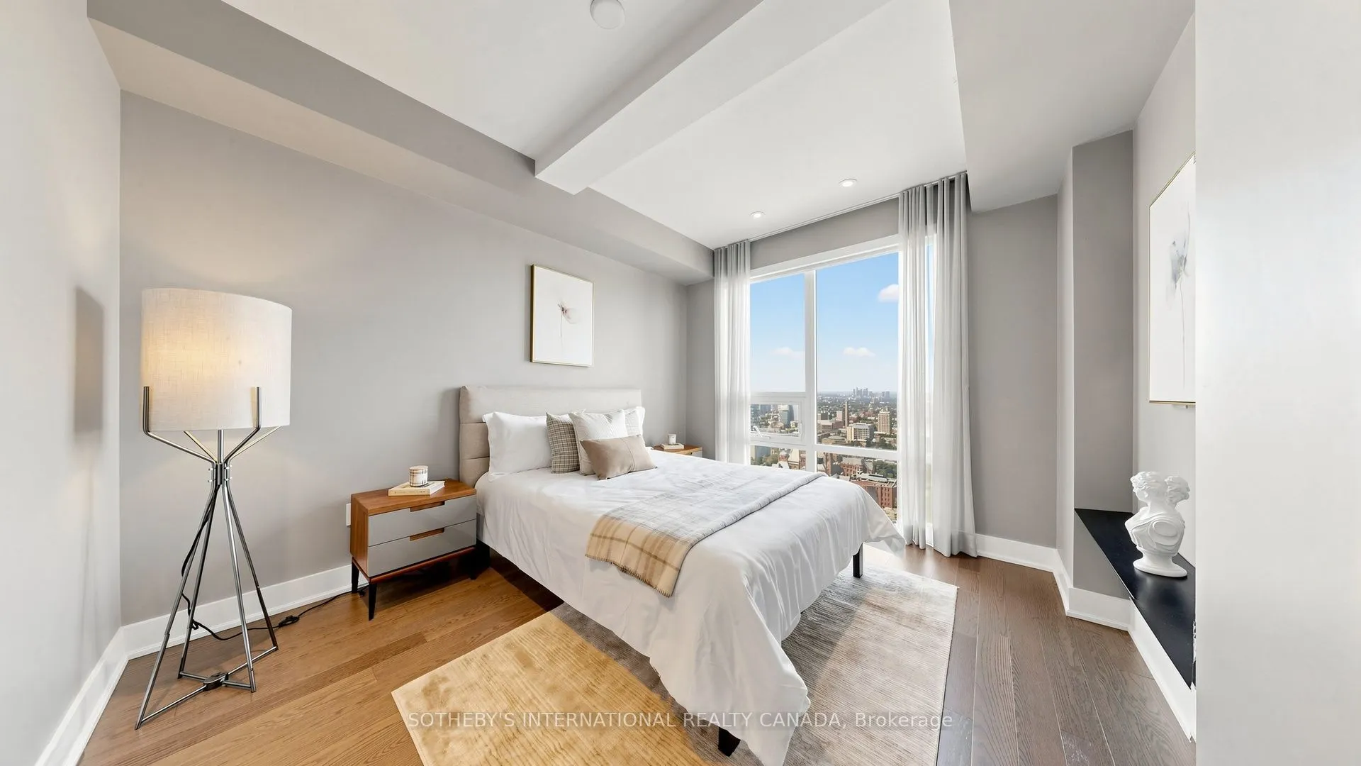 955 Bay Street #3807