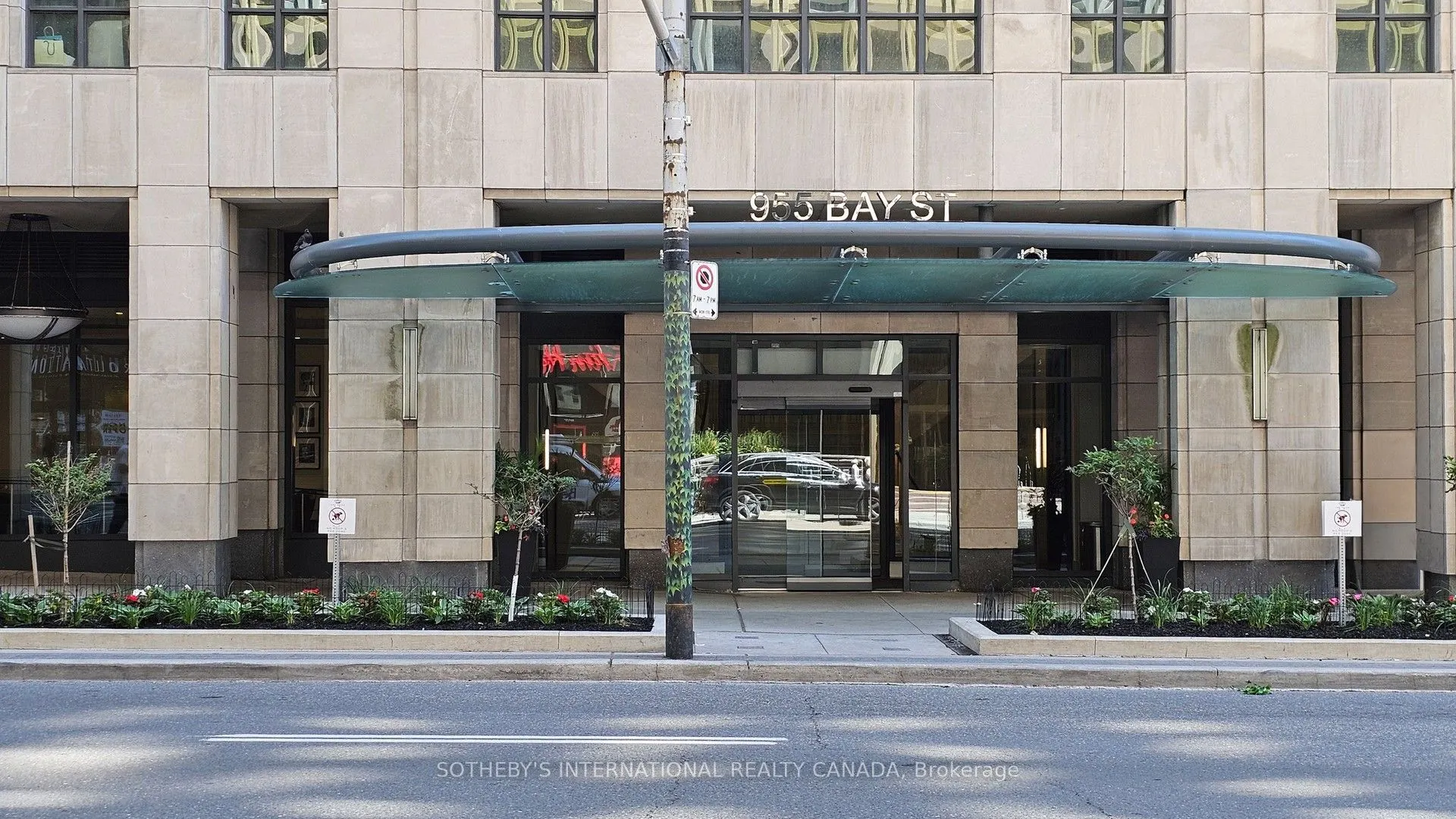 955 Bay Street #3807