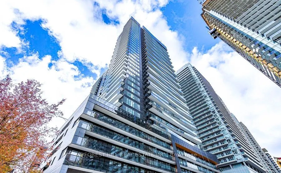 117 Broadway Avenue N #409