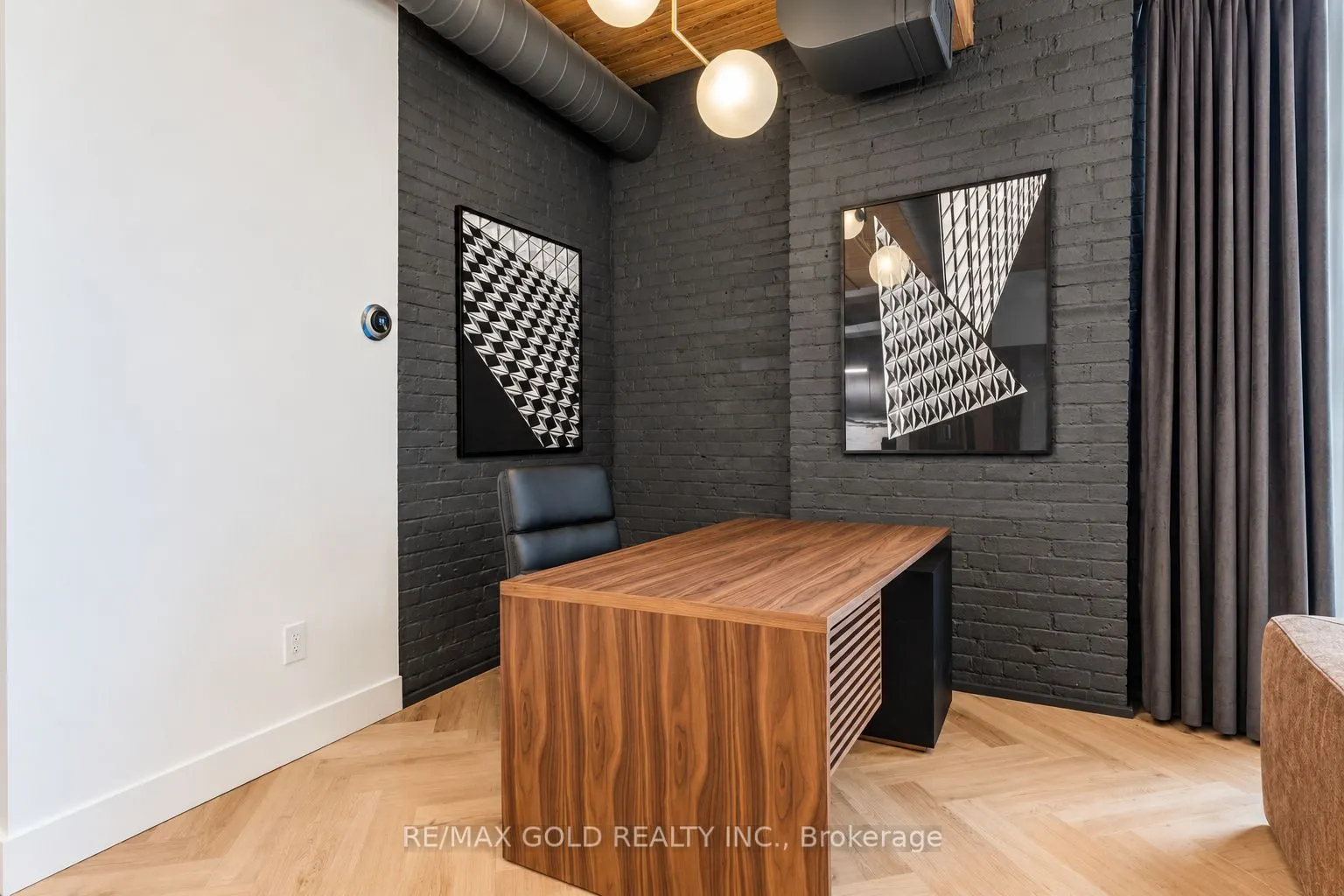 781 King Street W #503