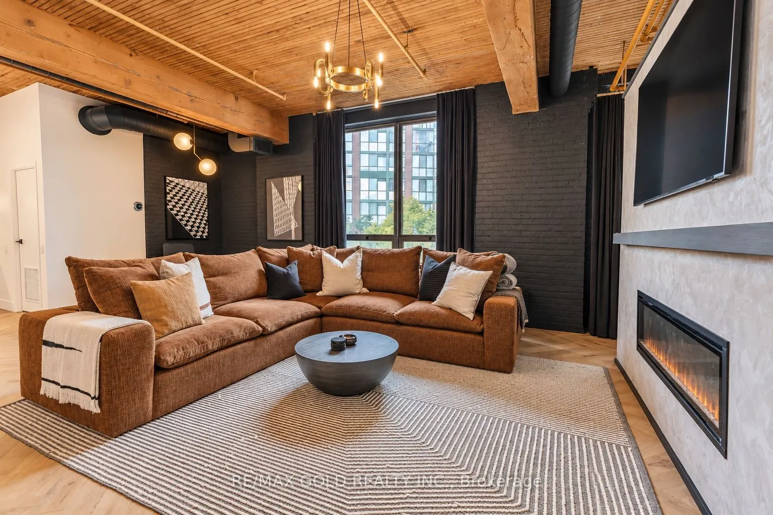 781 King Street W #503