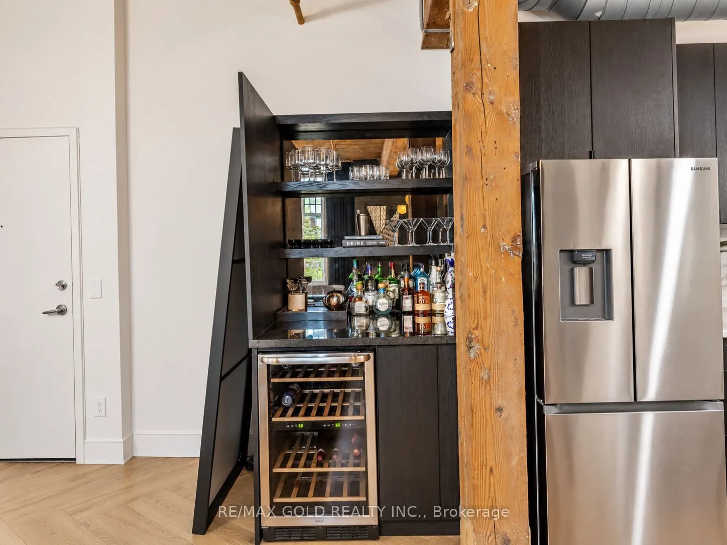 781 King Street W #503