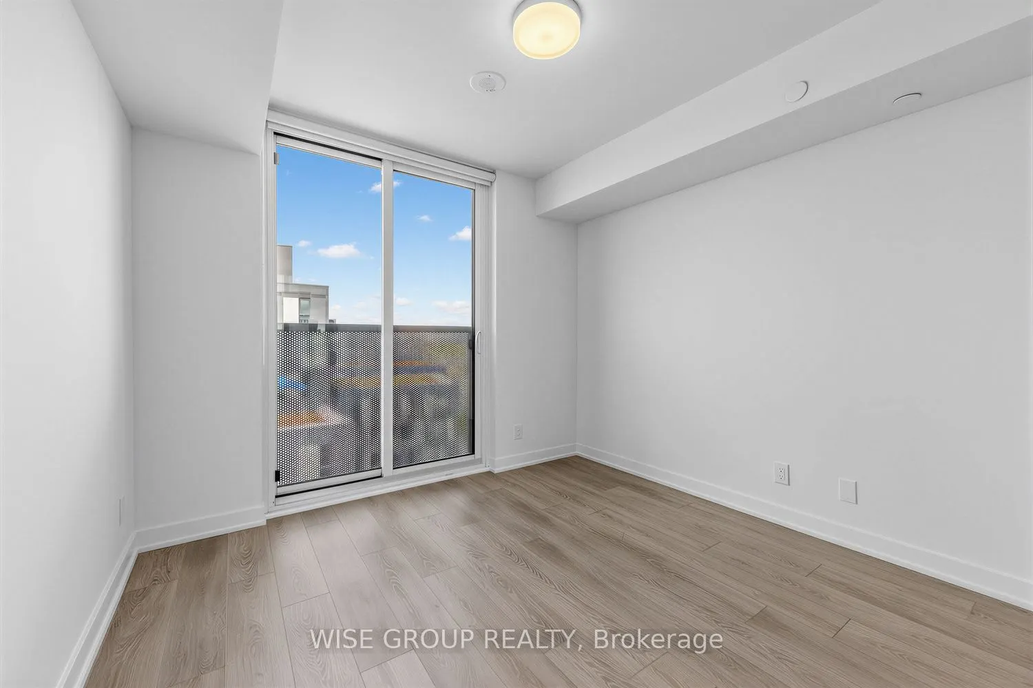 18 Tretti Way #1509