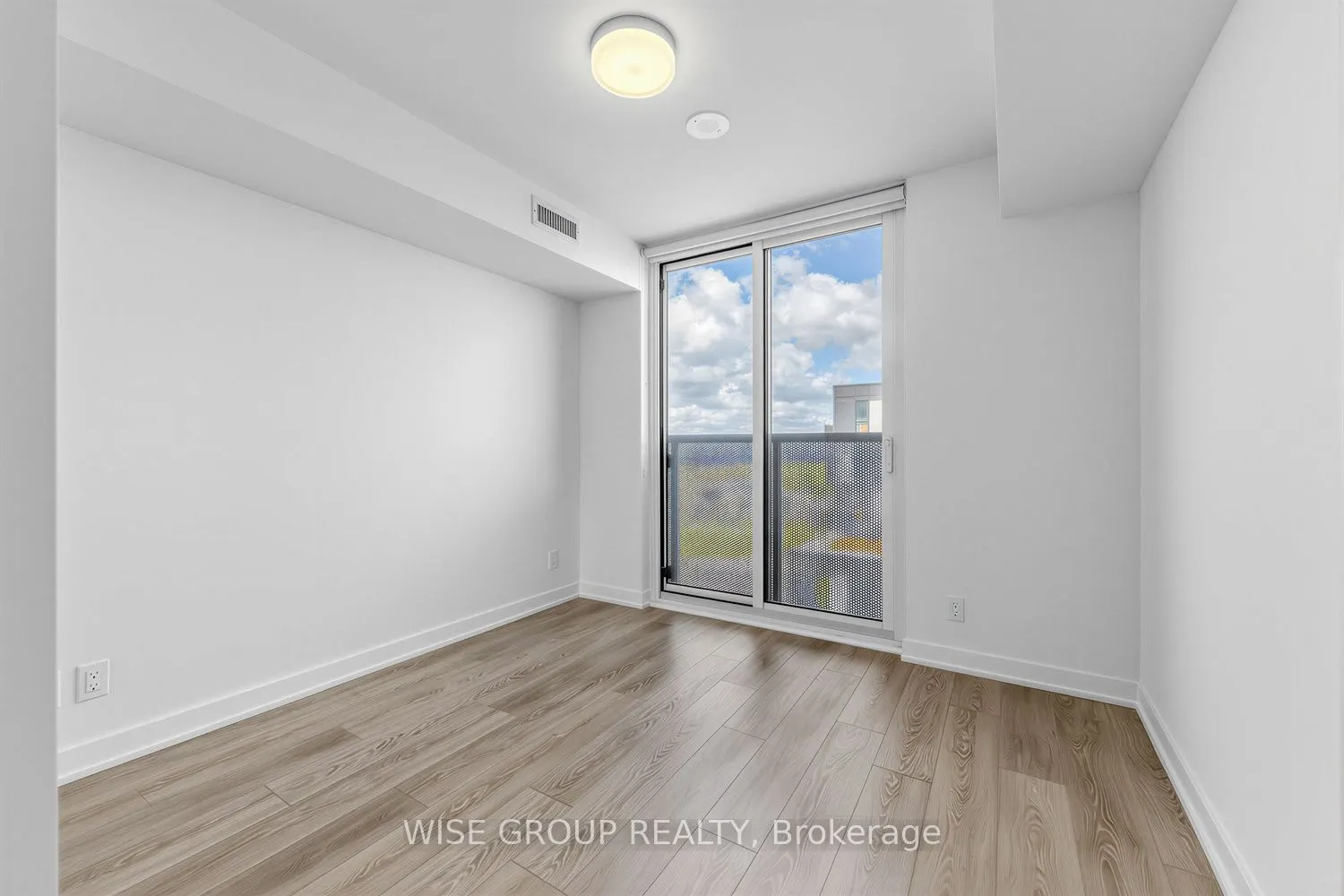 18 Tretti Way #1509