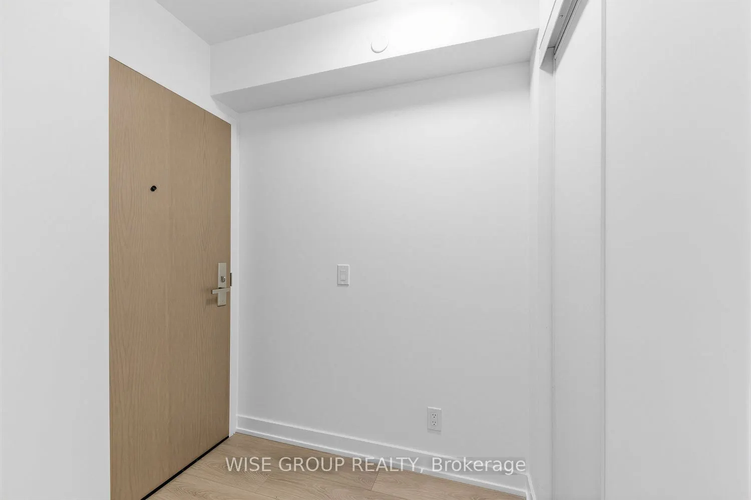 18 Tretti Way #1509