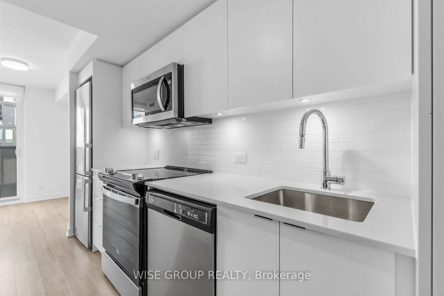 18 Tretti Way #1209