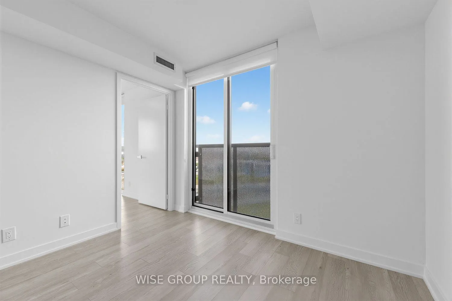 18 Tretti Way #1209