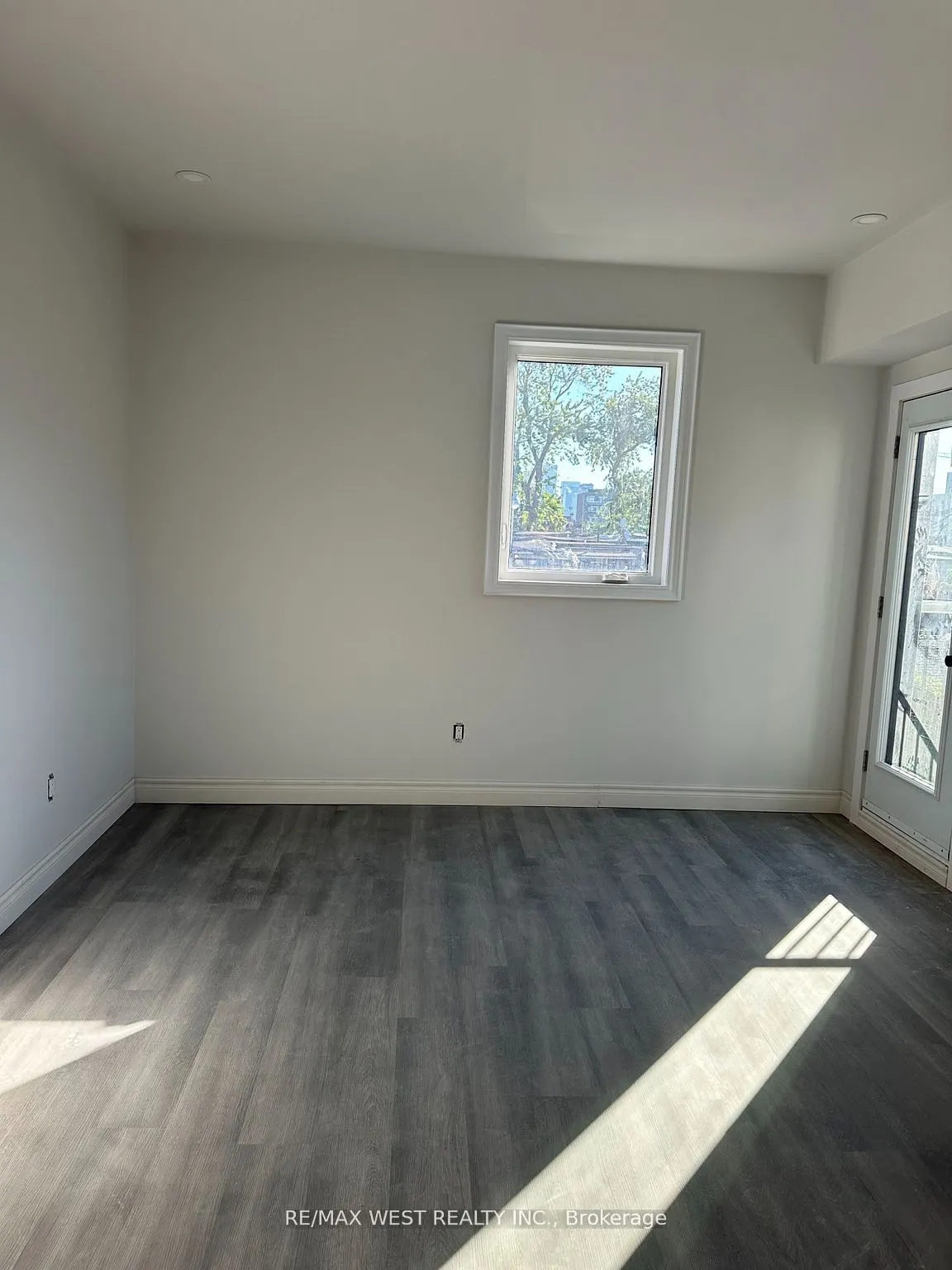 145 Dovercourt Road